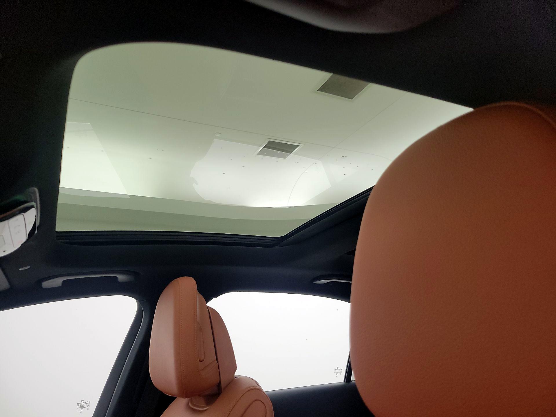 Thumbnail: 2024 Mercedes-Benz C-Class - 20