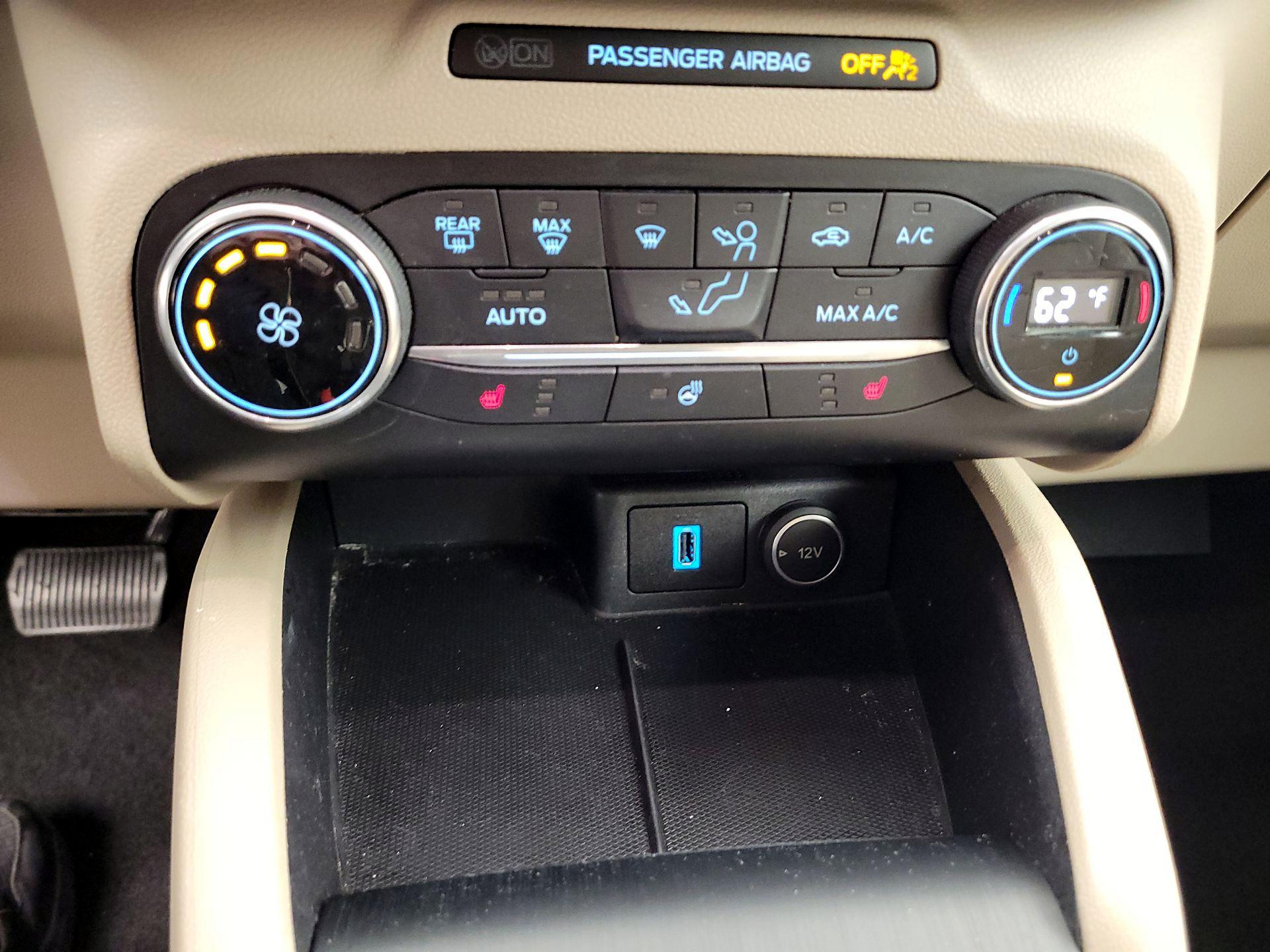 Thumbnail: 2020 Ford Escape - 17