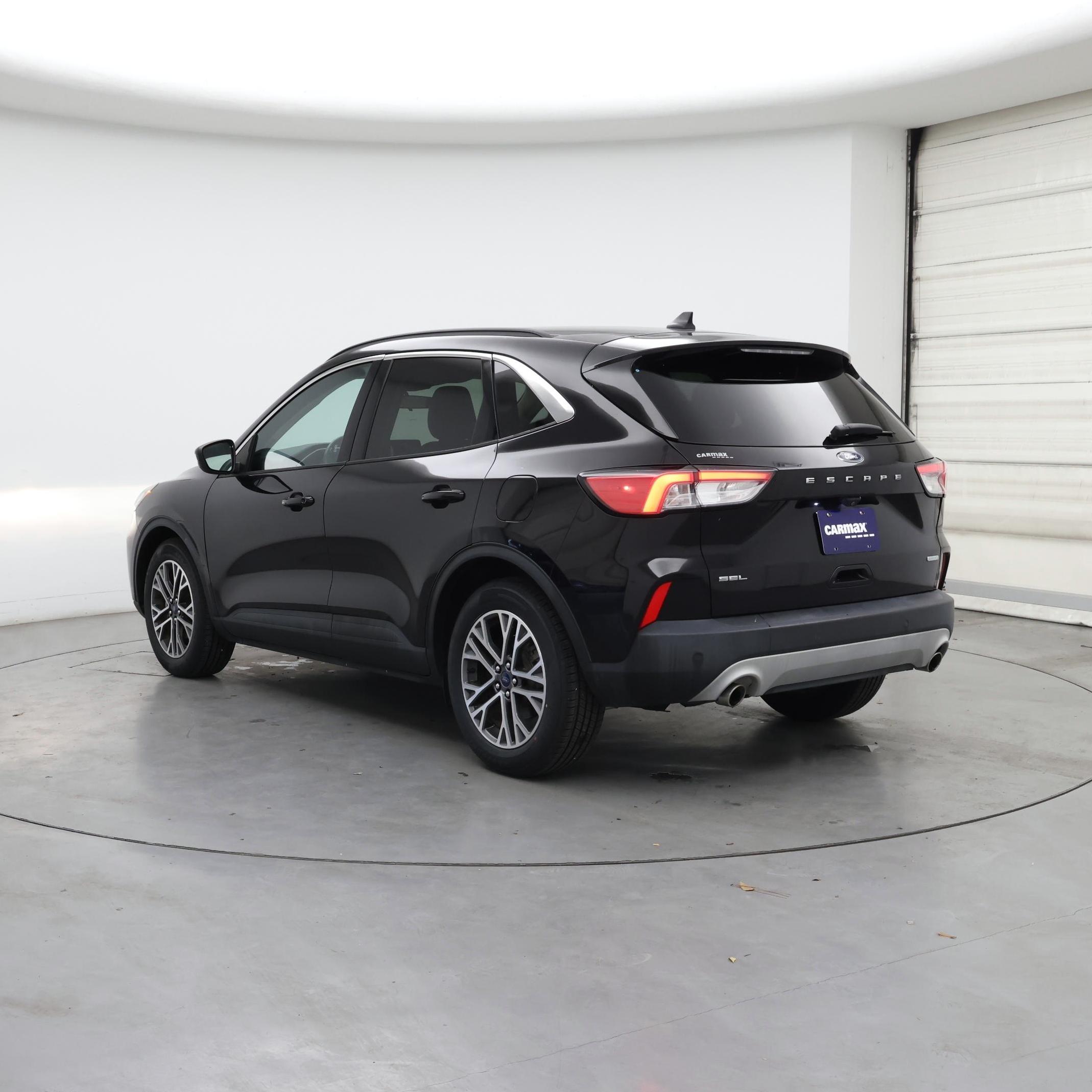 Thumbnail: 2020 Ford Escape - 2