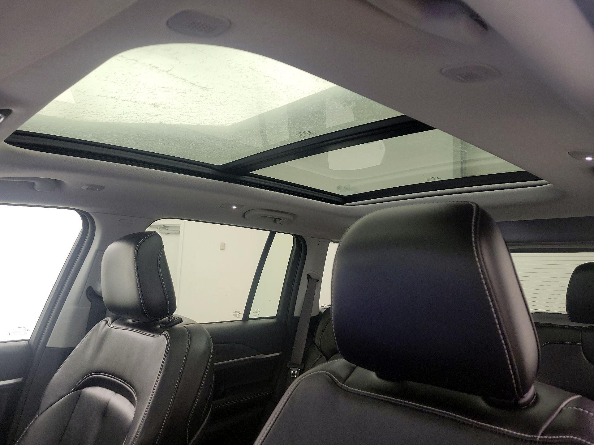 Thumbnail: 2022 Jeep Grand Cherokee - 20