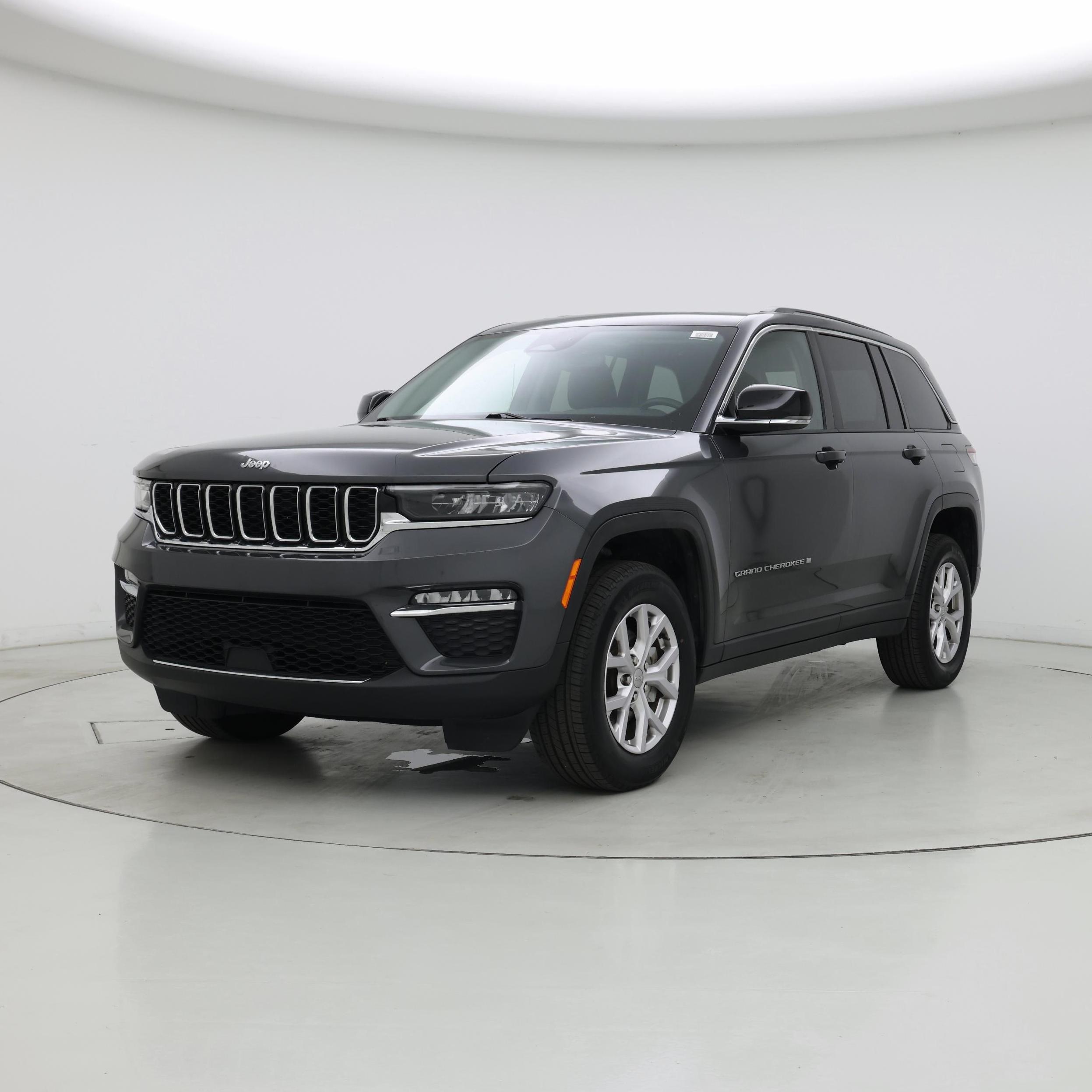 Thumbnail: 2022 Jeep Grand Cherokee - 4