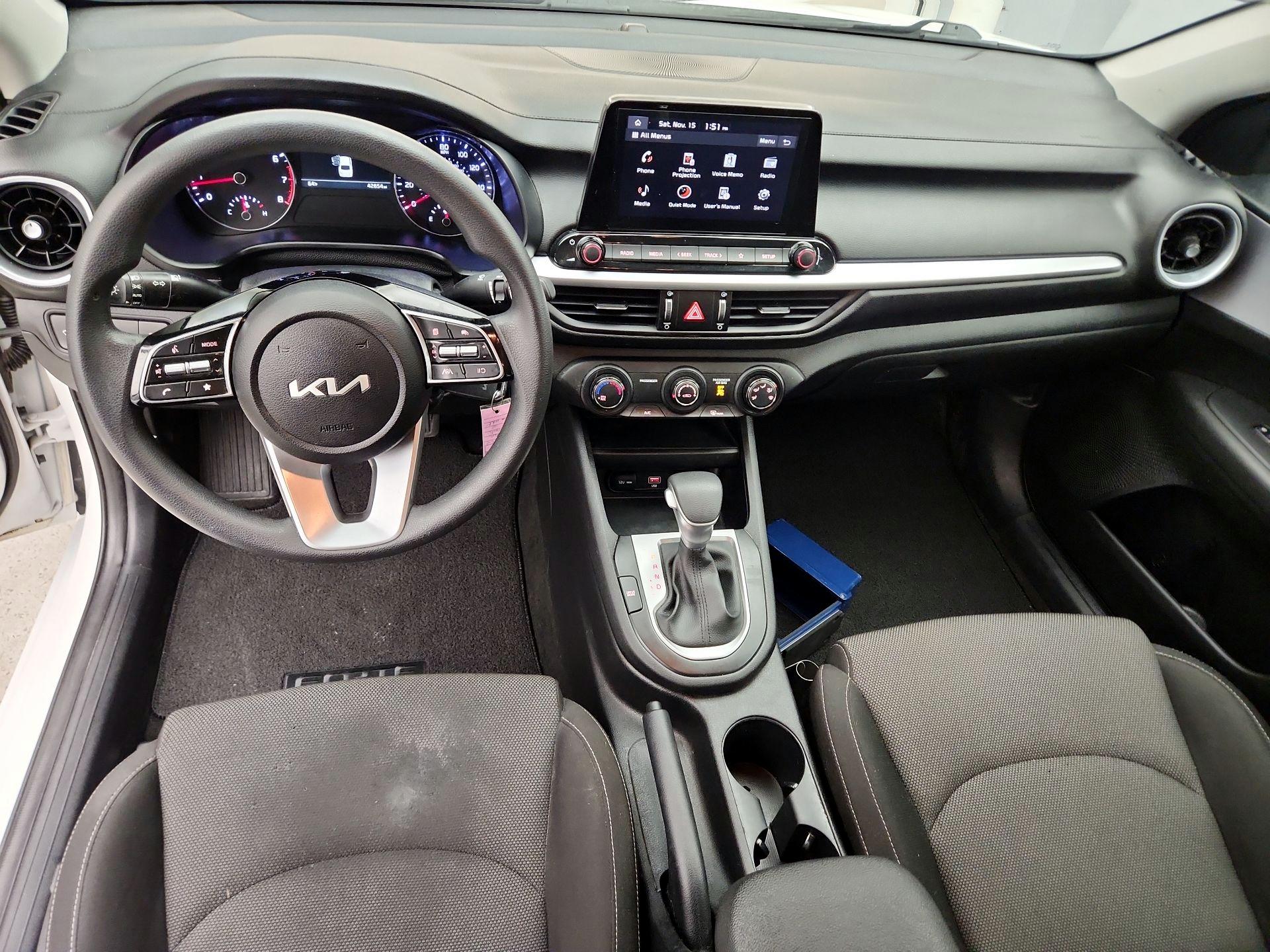 Thumbnail: 2024 Kia Forte - 9