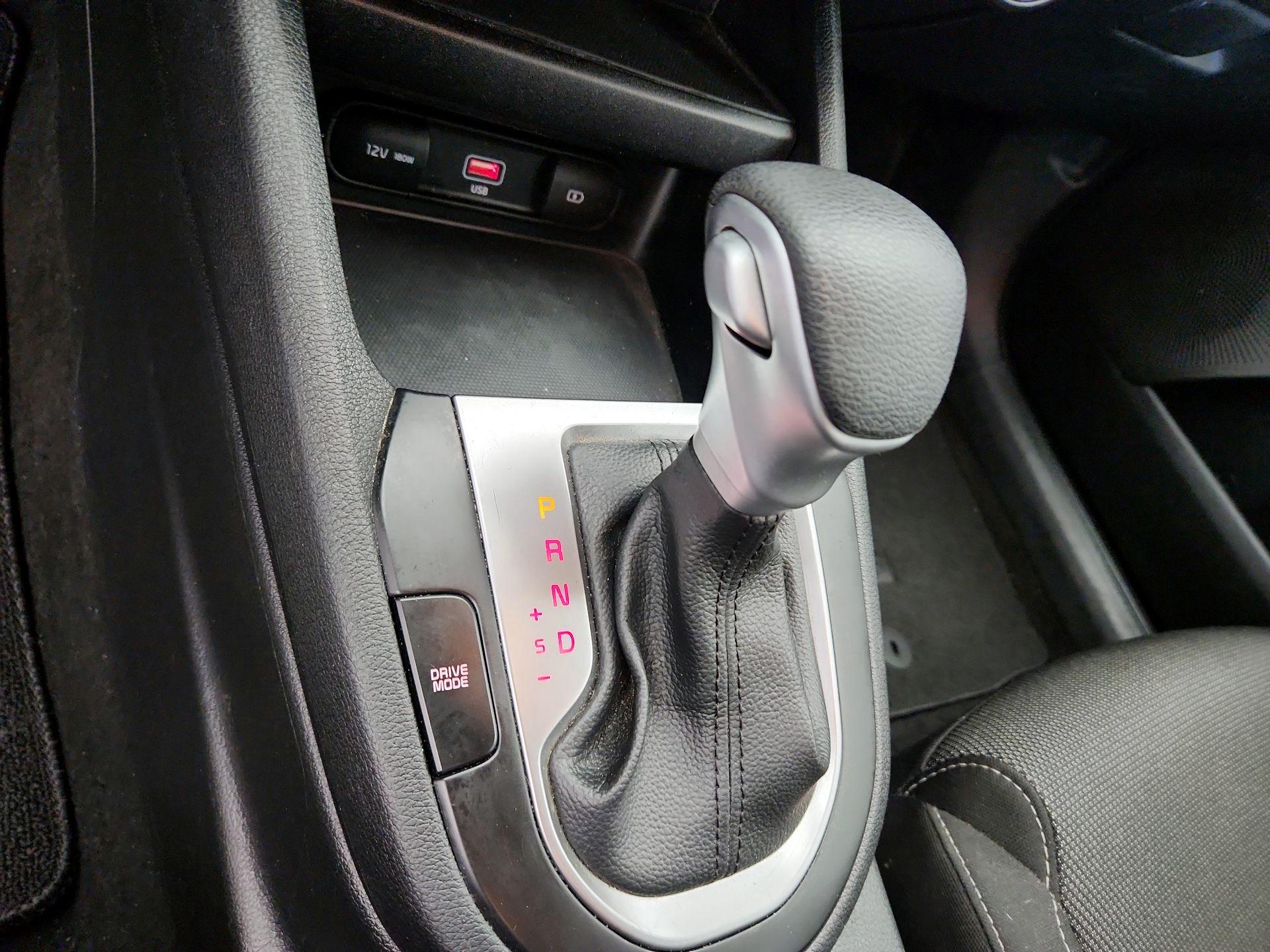 Thumbnail: 2024 Kia Forte - 17