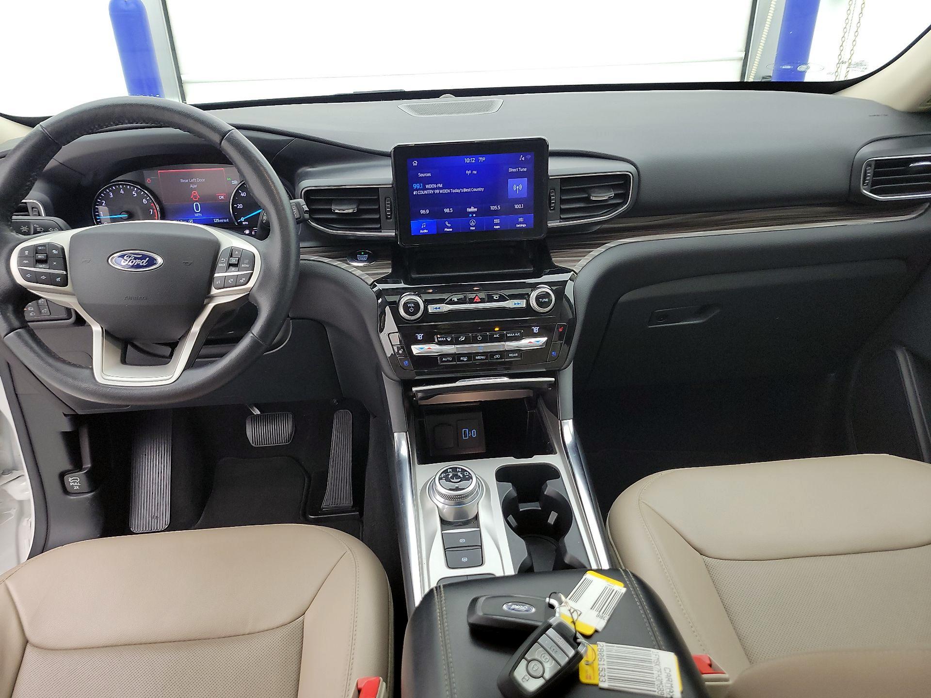 Thumbnail: 2021 Ford Explorer - 9