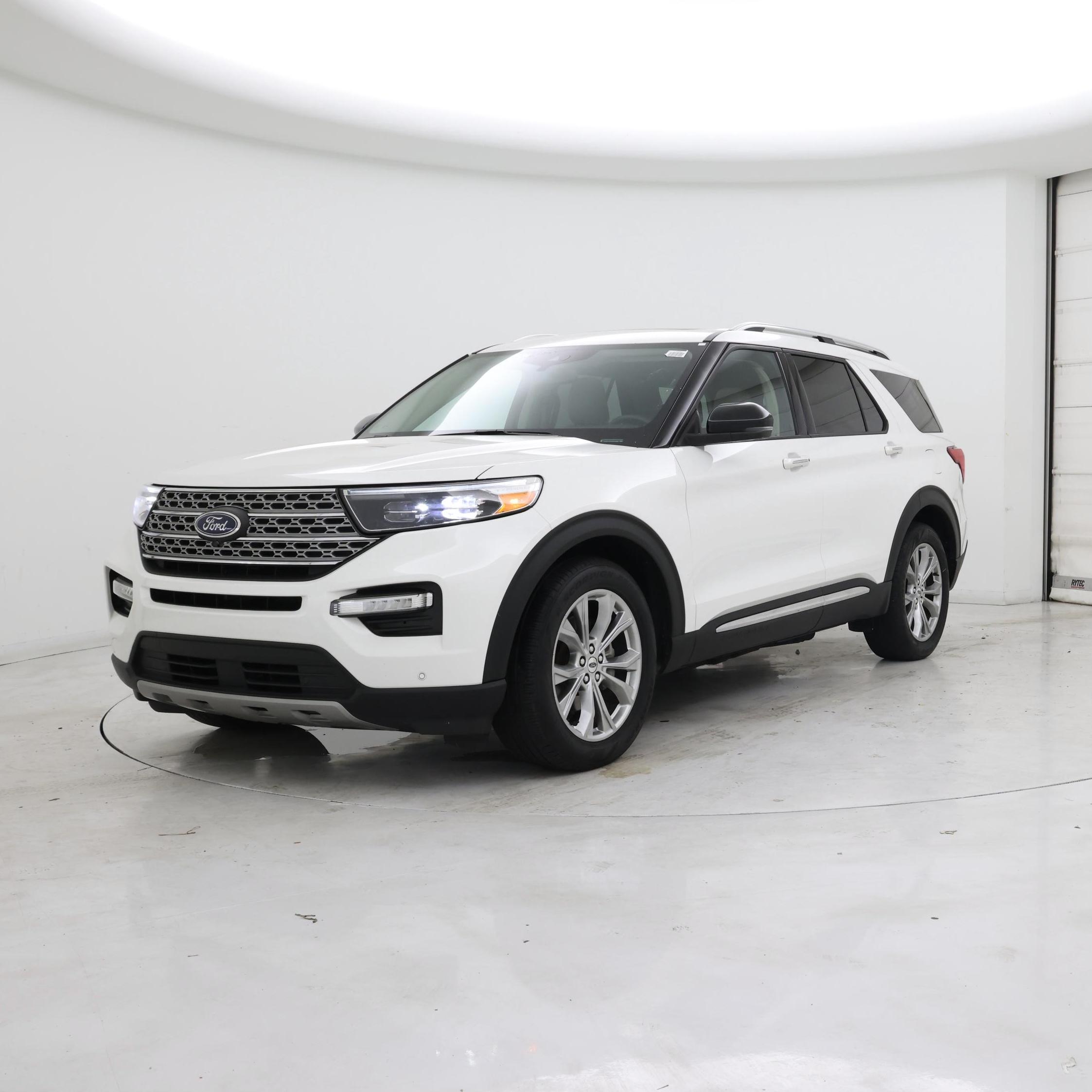 Thumbnail: 2021 Ford Explorer - 4