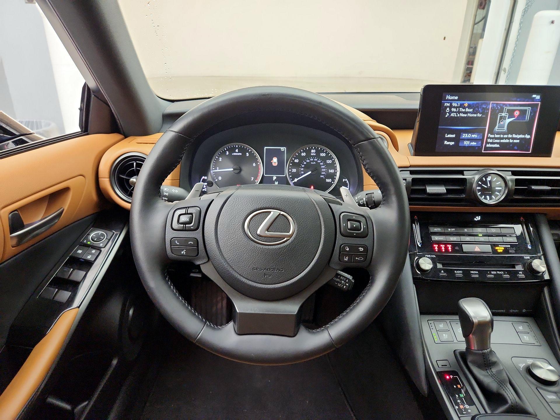 Thumbnail: 2023 Lexus IS - 10