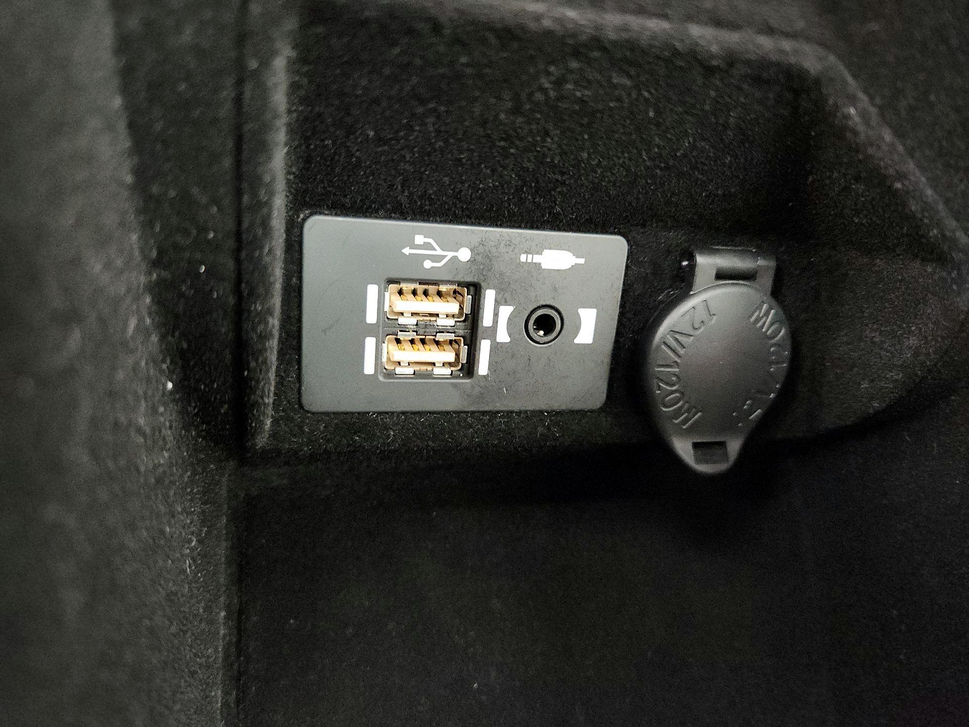 Thumbnail: 2023 Lexus IS - 18