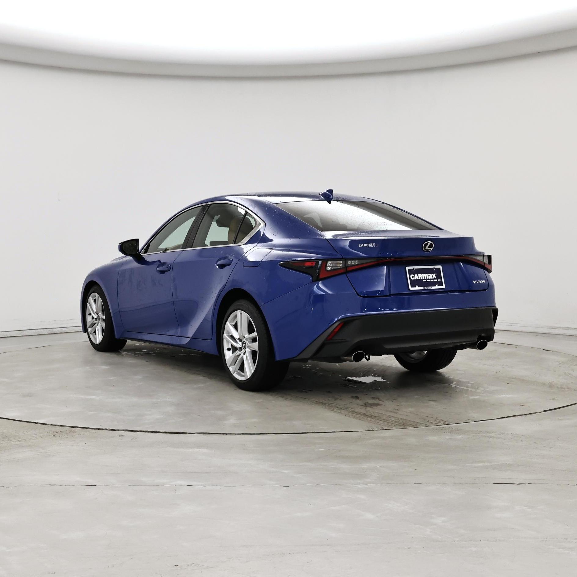 Thumbnail: 2023 Lexus IS - 2