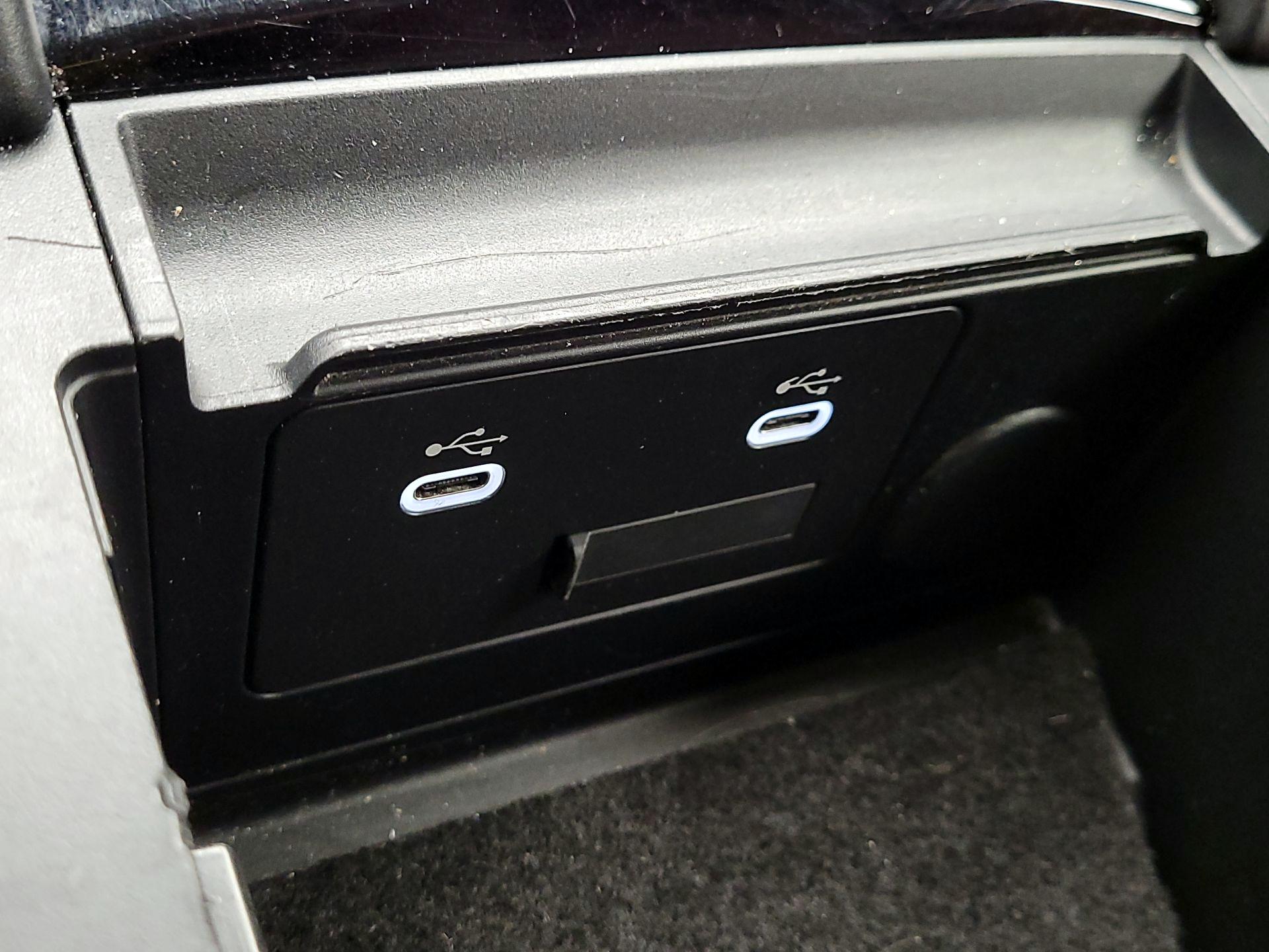 Thumbnail: 2024 Mazda Mazda3 - 18