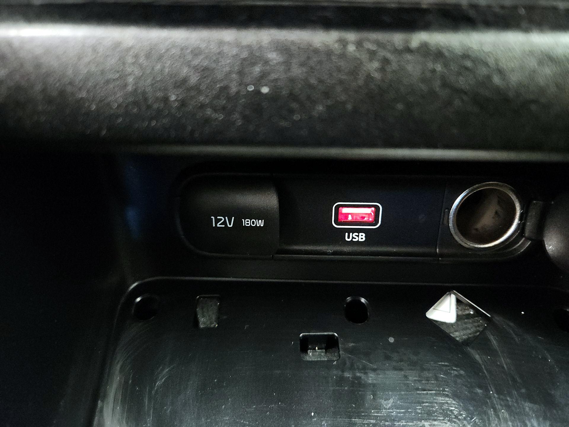 Thumbnail: 2023 Kia Forte - 18