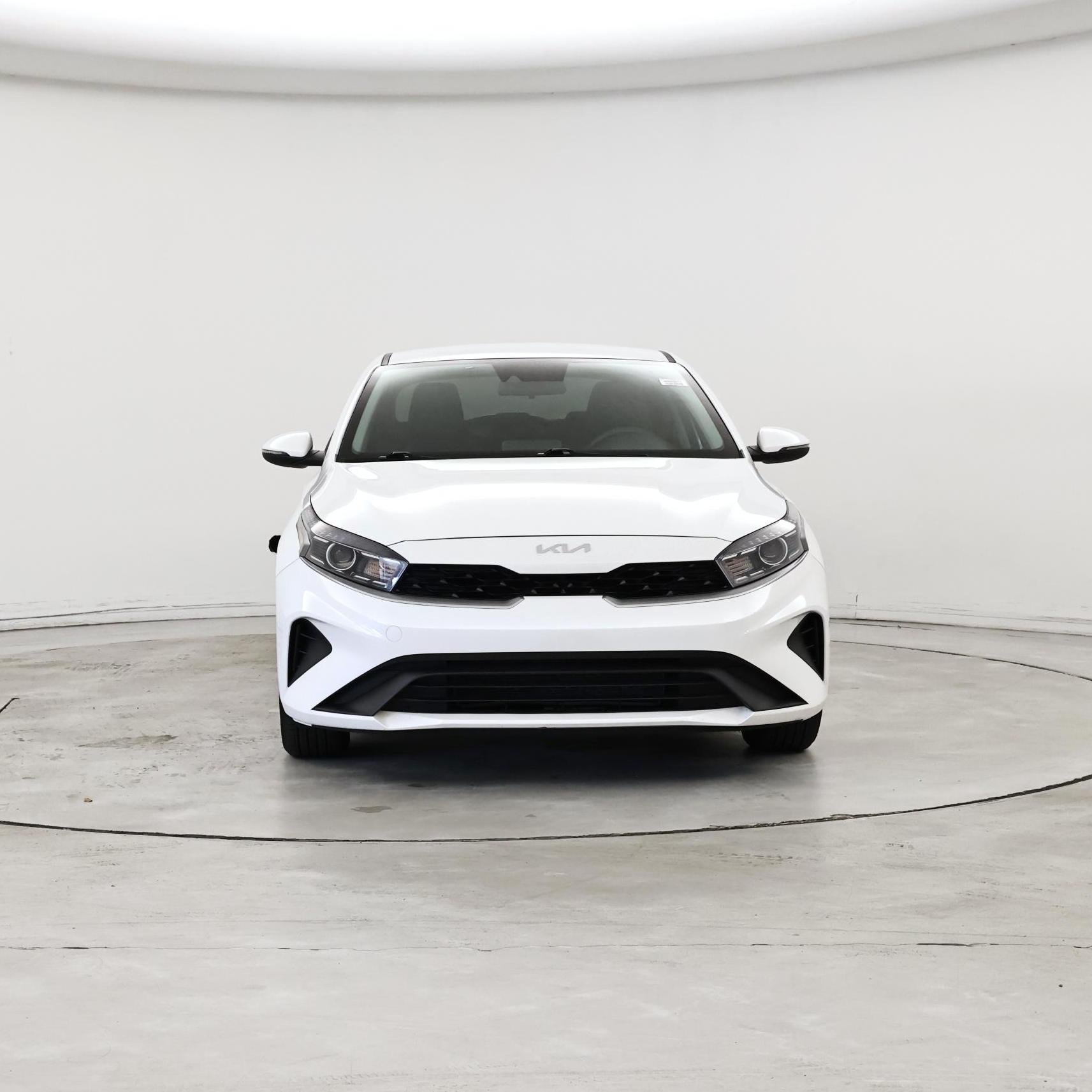 Thumbnail: 2023 Kia Forte - 5