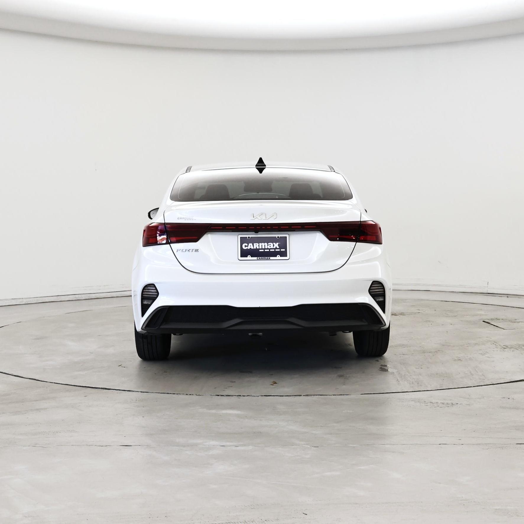 Thumbnail: 2023 Kia Forte - 6