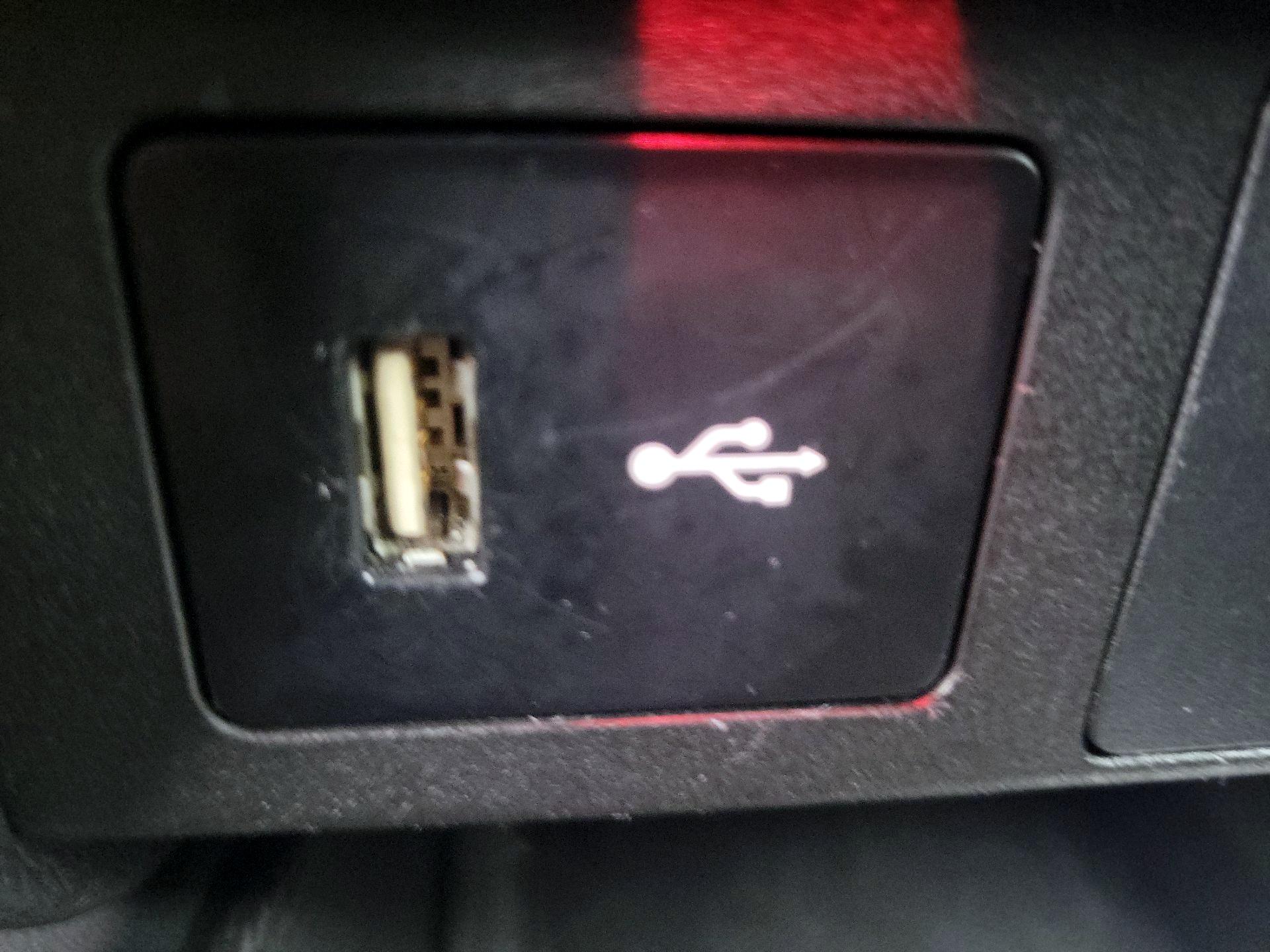 Thumbnail: 2023 Mitsubishi Outlander Sport - 18