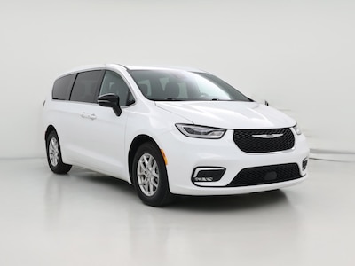 White 2024 Chrysler Pacifica Touring