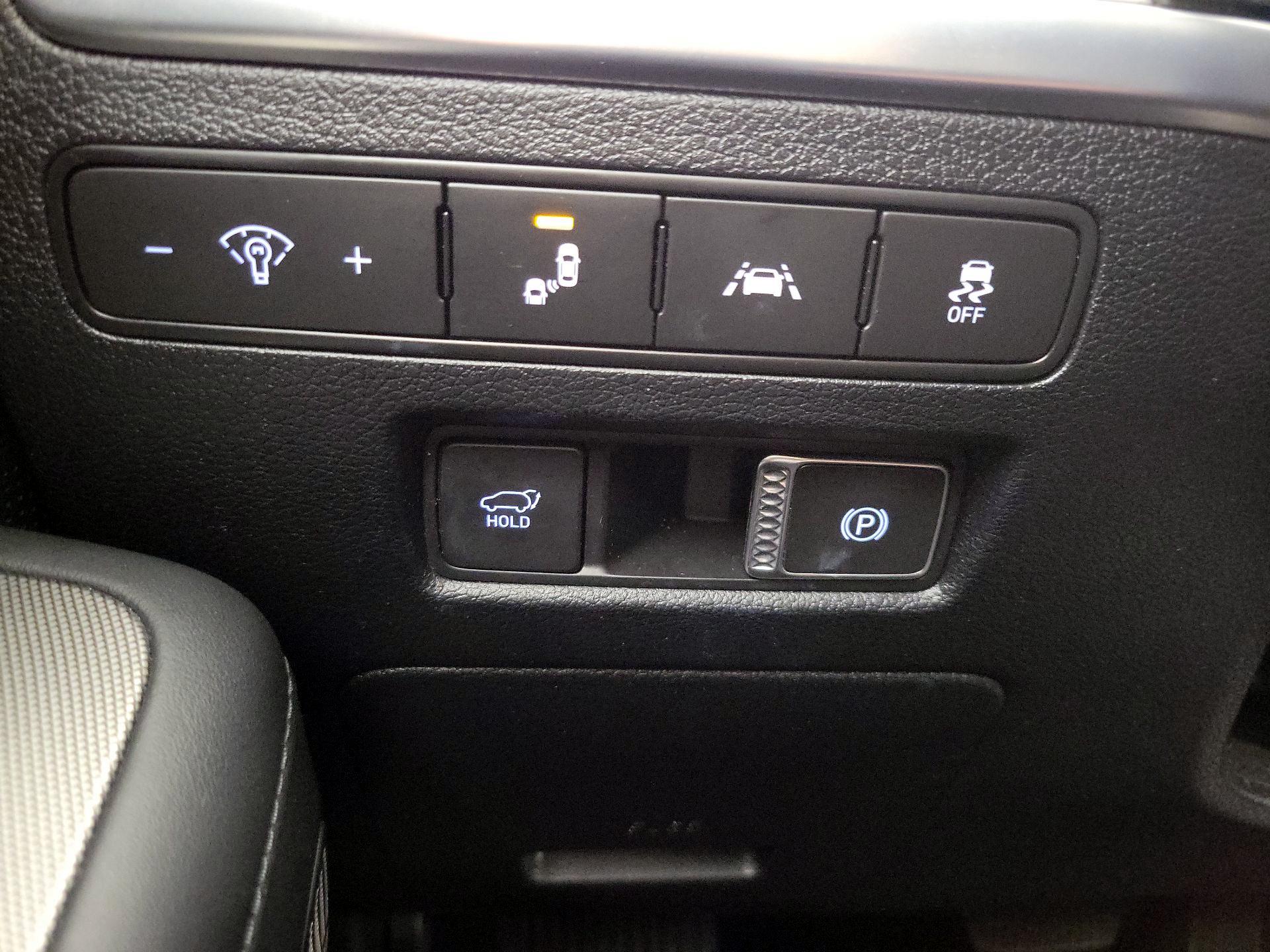 Thumbnail: 2022 Hyundai Palisade - 13