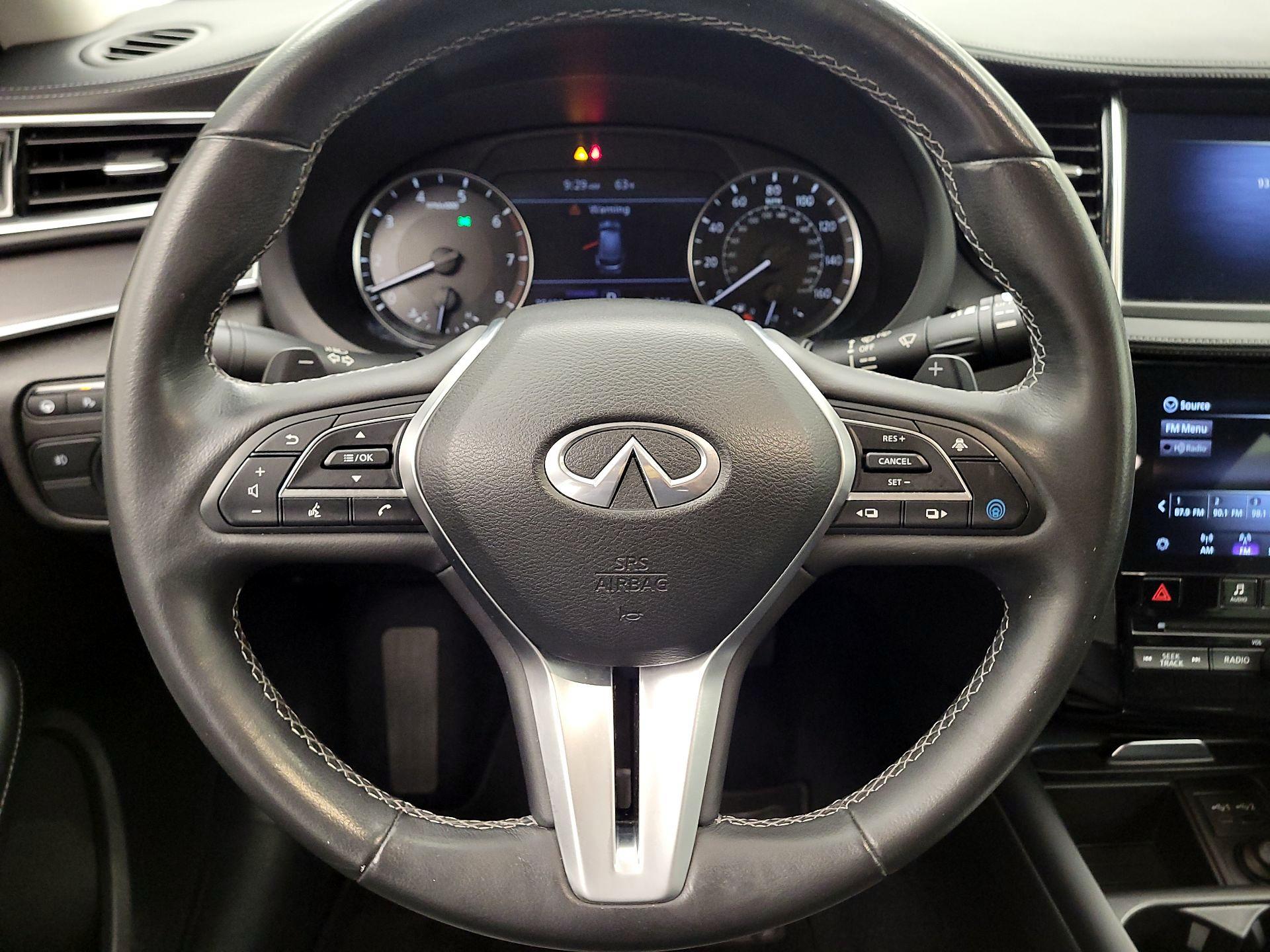 Thumbnail: 2022 INFINITI QX50 - 10