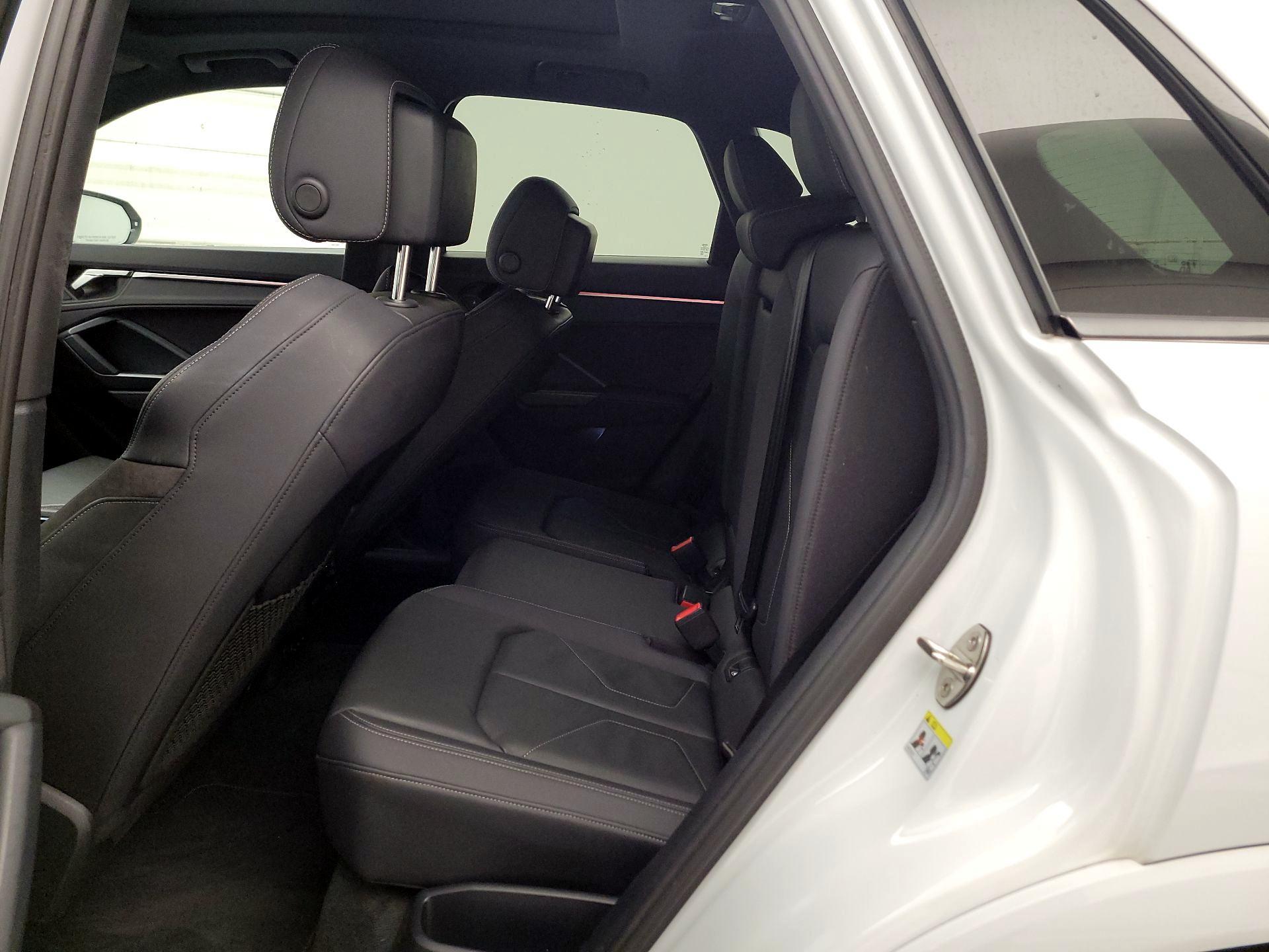 Thumbnail: 2022 Audi Q3 - 18