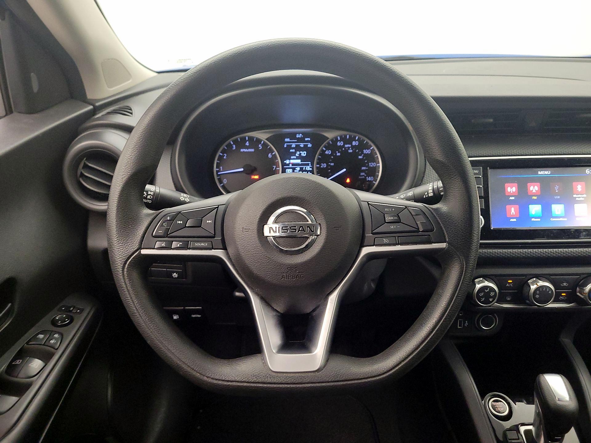 Thumbnail: 2021 Nissan Kicks - 10