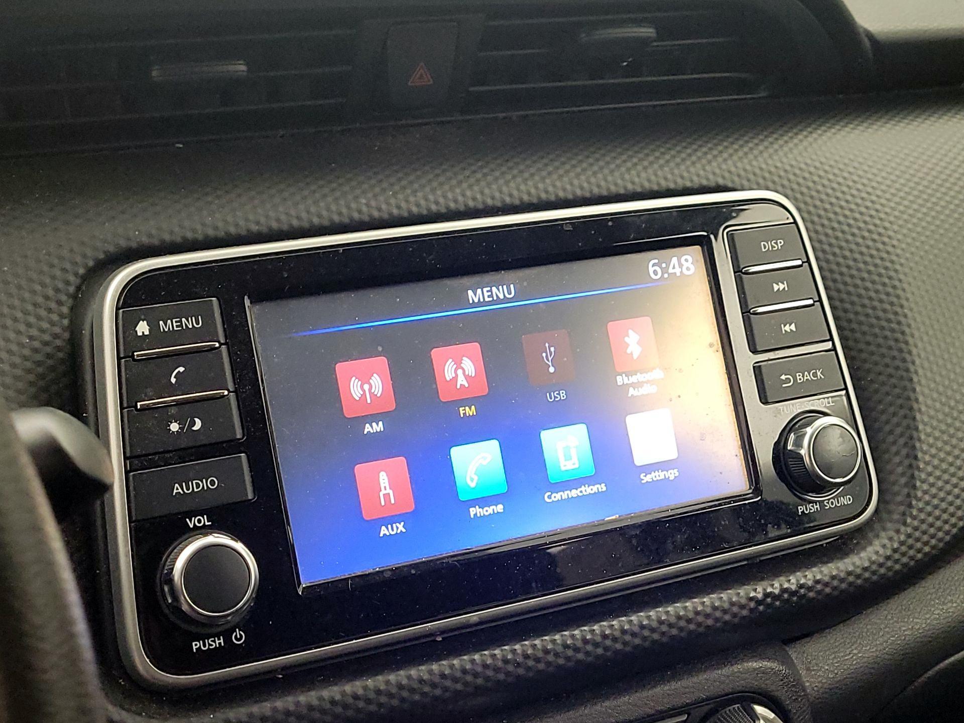 Thumbnail: 2021 Nissan Kicks - 15