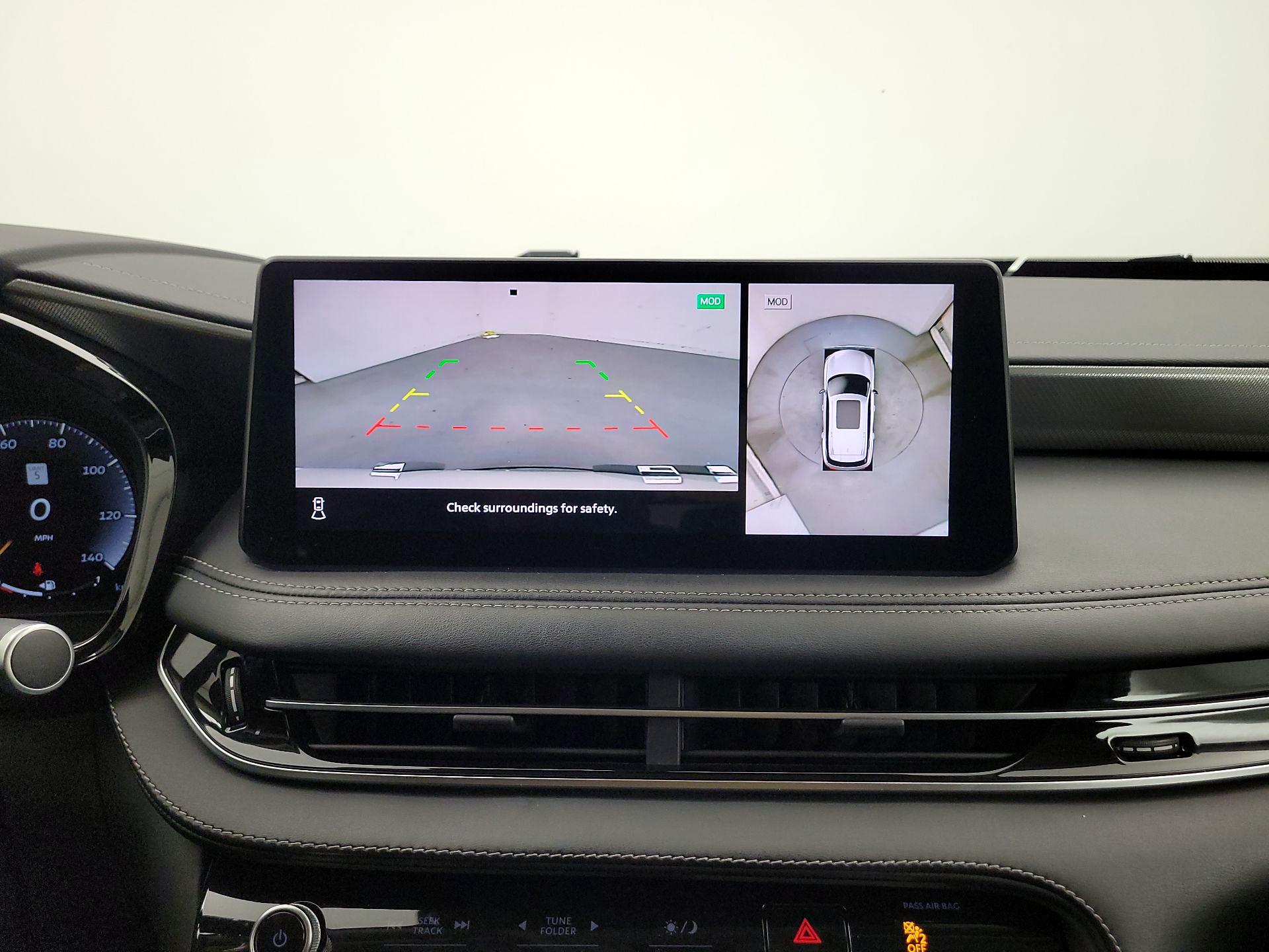 Thumbnail: 2023 INFINITI QX60 - 14