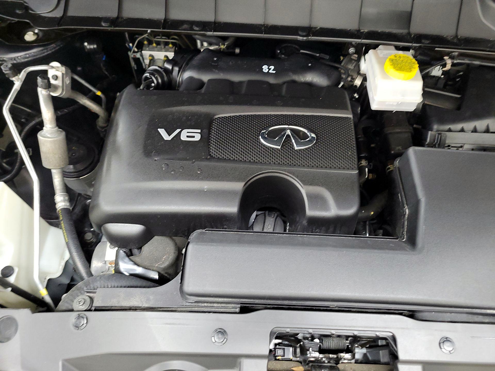 Thumbnail: 2023 INFINITI QX60 - 18