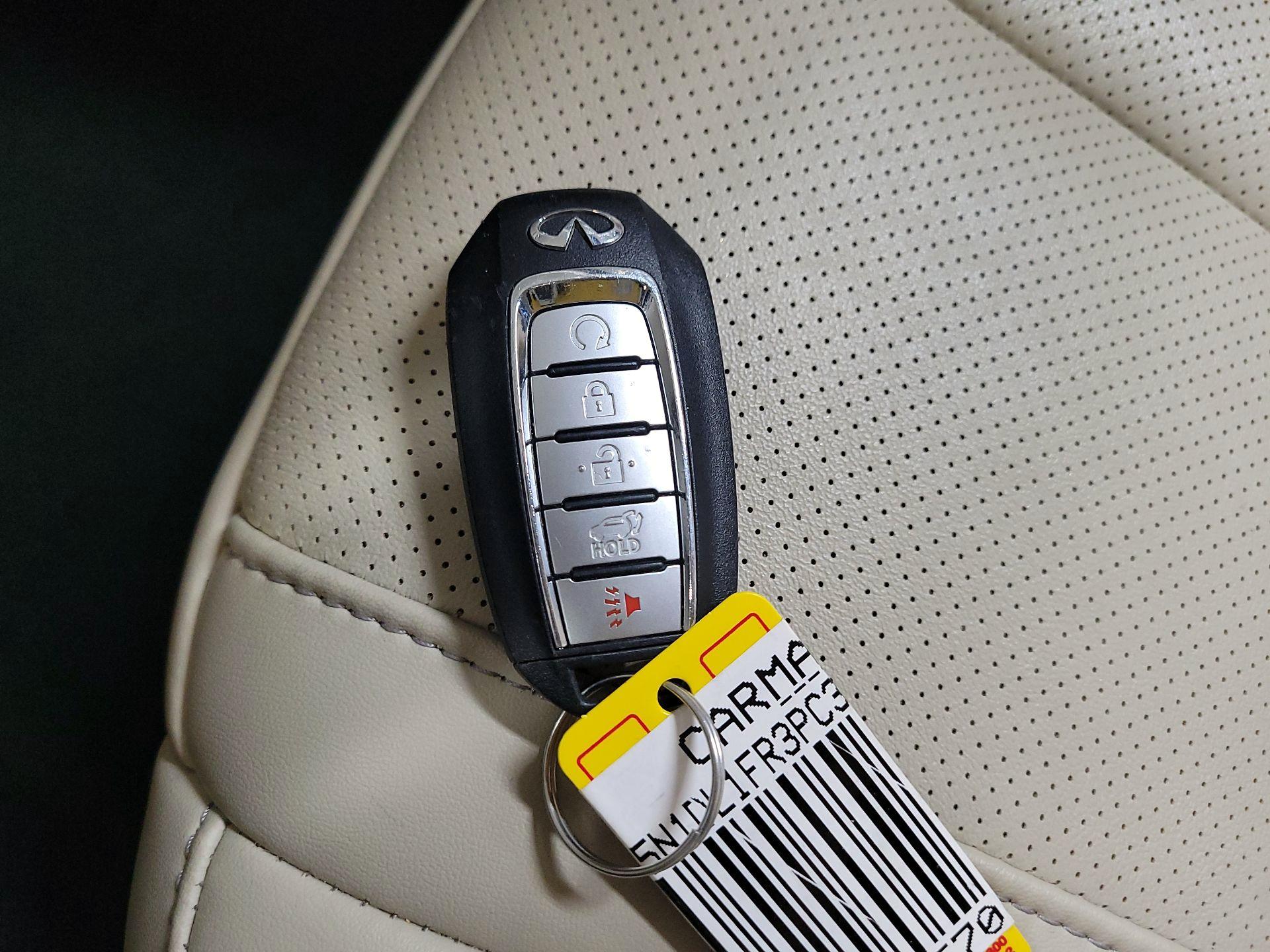 Thumbnail: 2023 INFINITI QX60 - 19