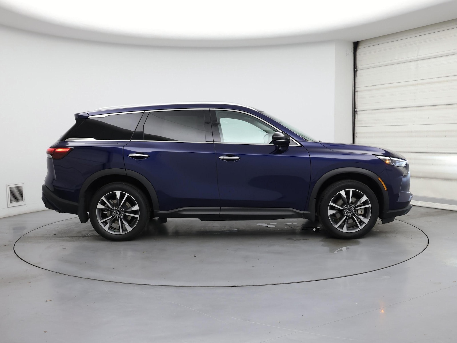 2023 INFINITI QX60 LUXE - Photo 8