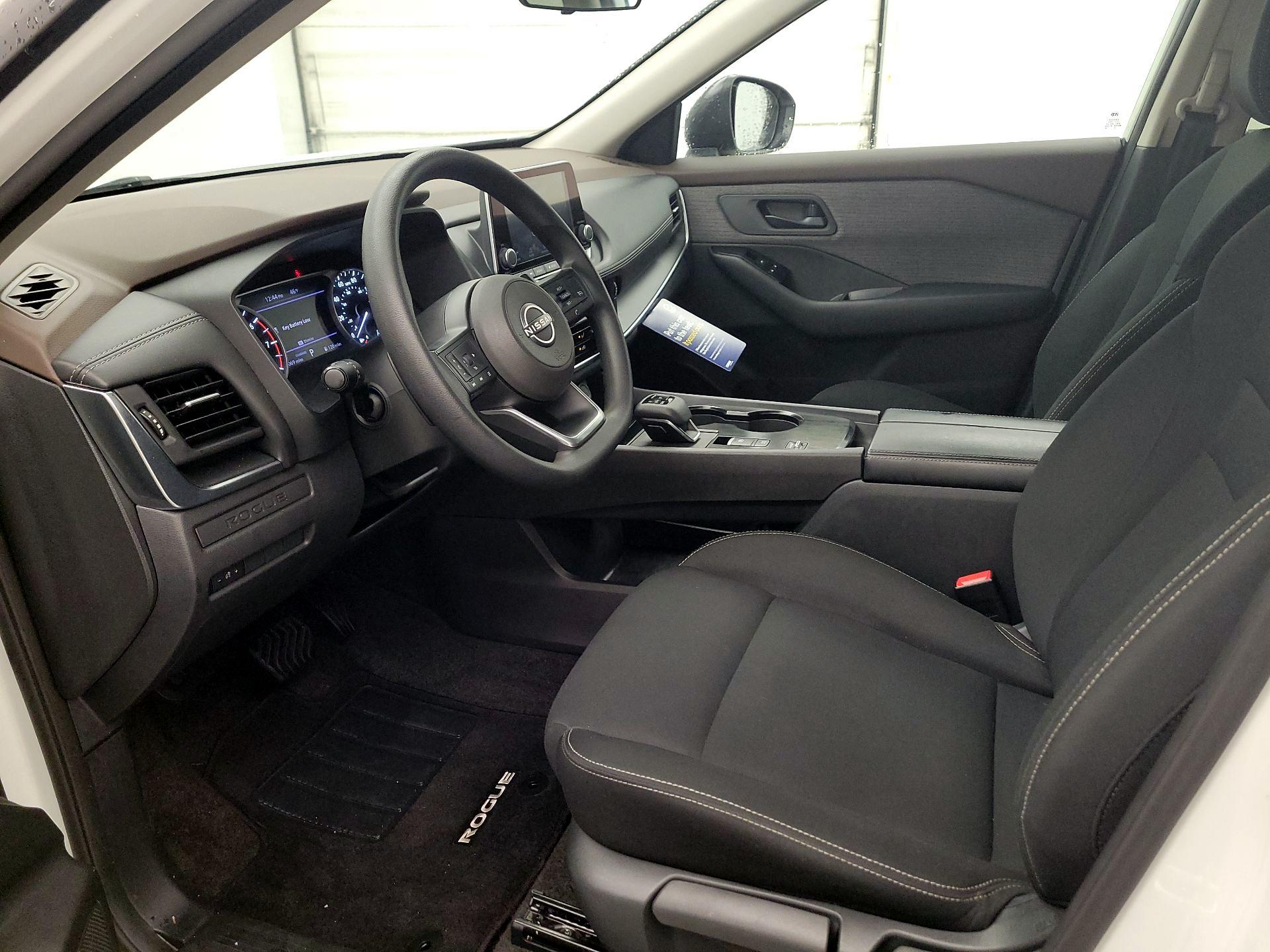 Thumbnail: 2023 Nissan Rogue - 11