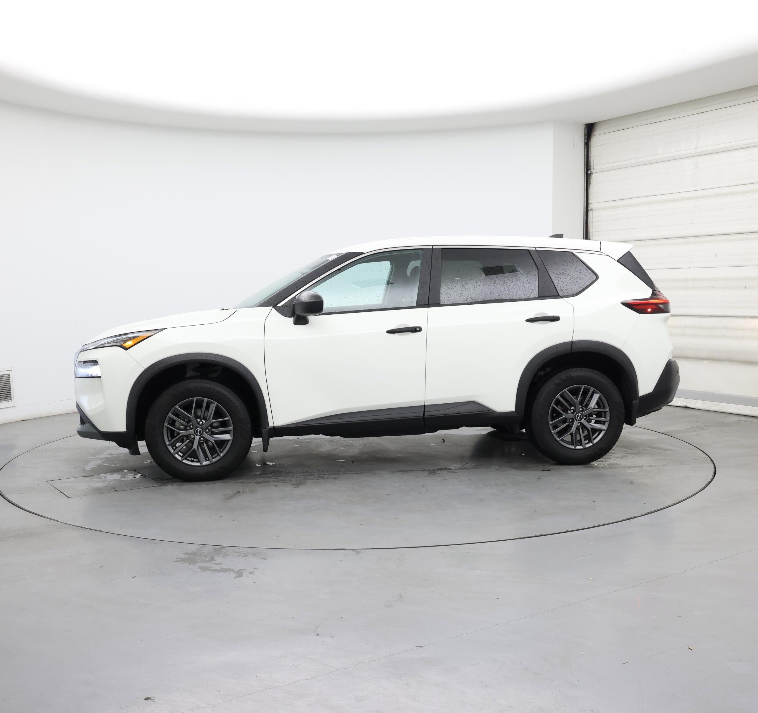 Thumbnail: 2023 Nissan Rogue - 3