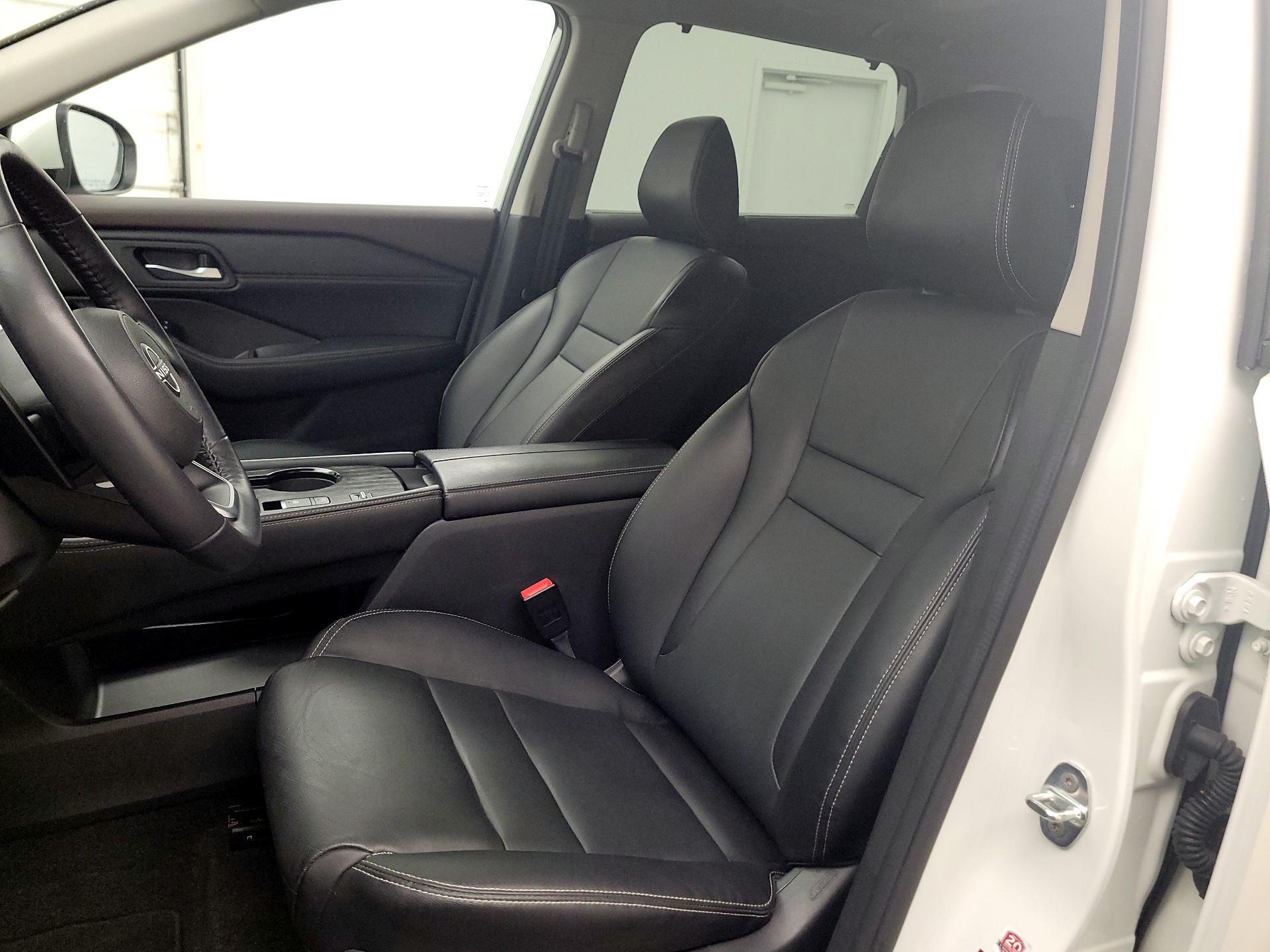 Thumbnail: 2022 Nissan Rogue - 11