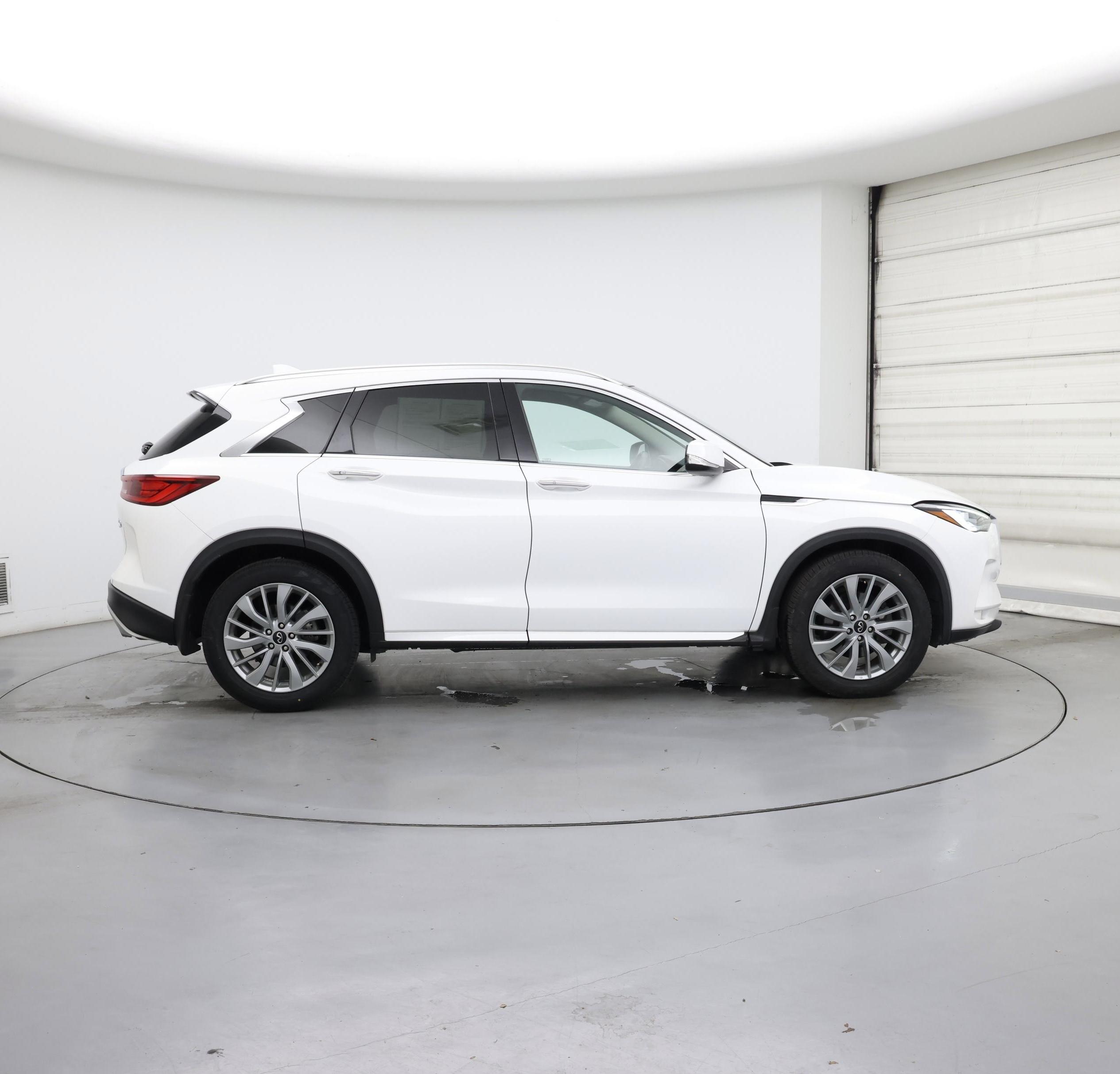 Thumbnail: 2023 INFINITI QX50 - 7