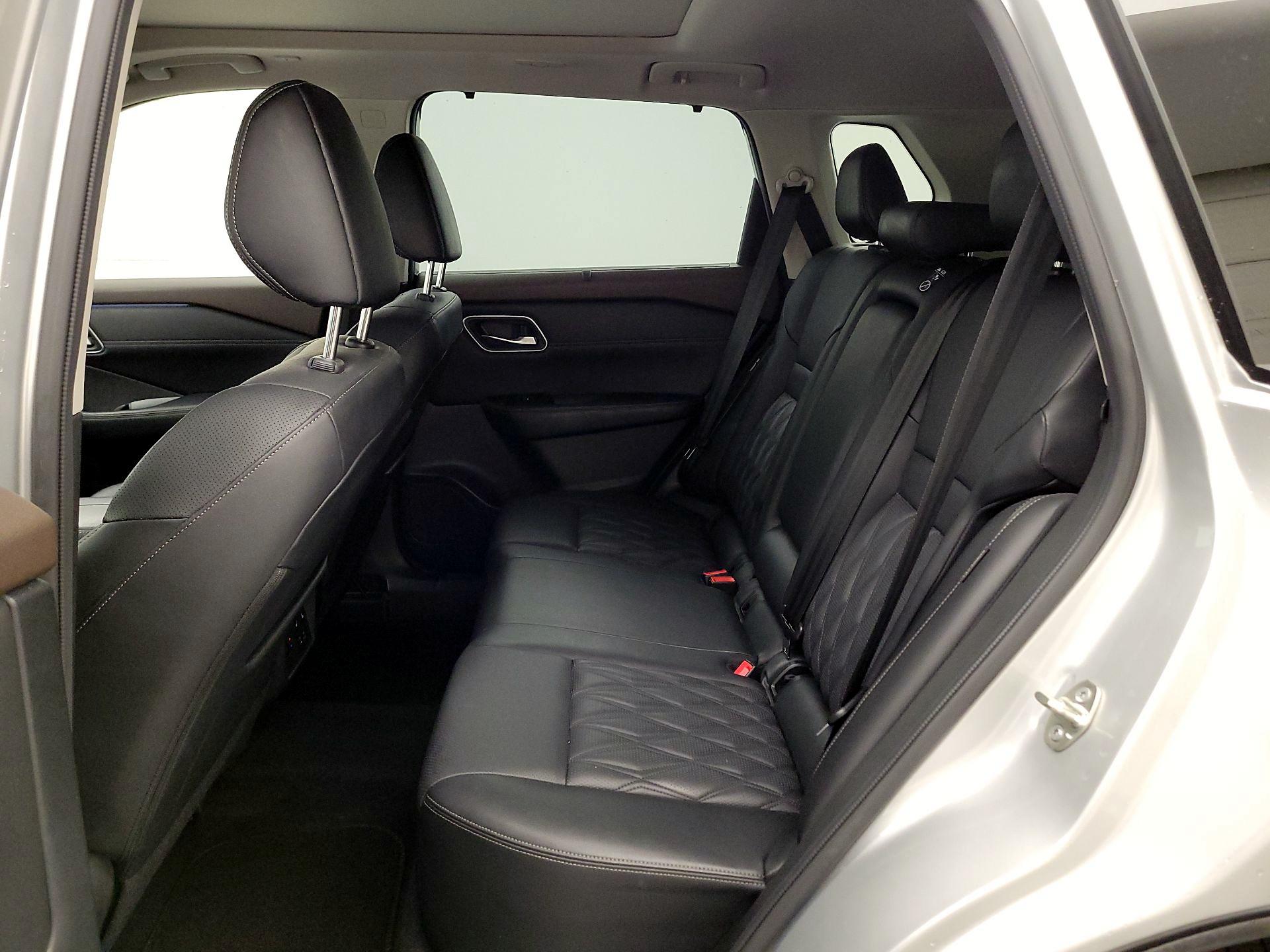 Thumbnail: 2023 Nissan Rogue - 20