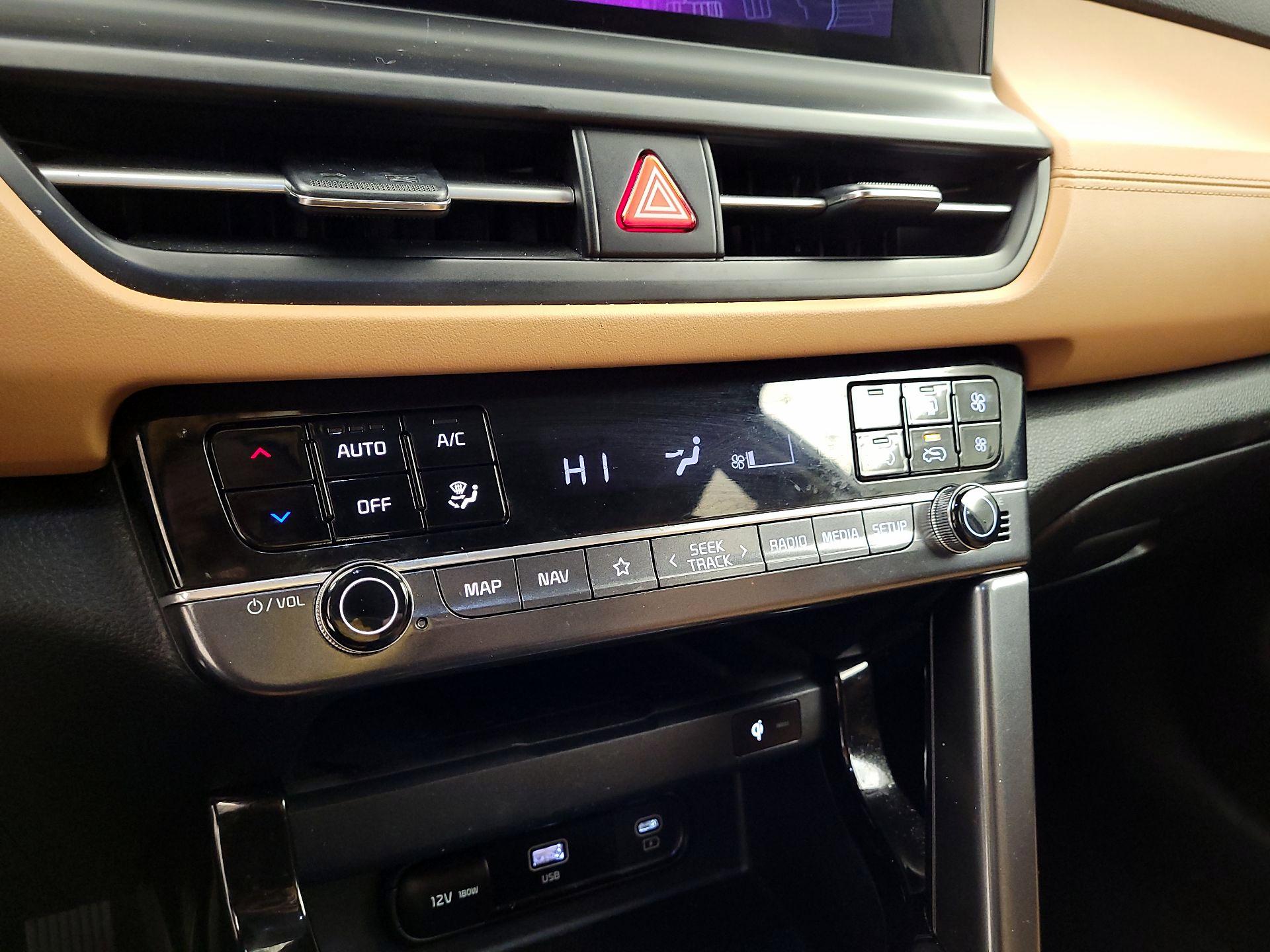 Thumbnail: 2024 Kia Seltos - 17