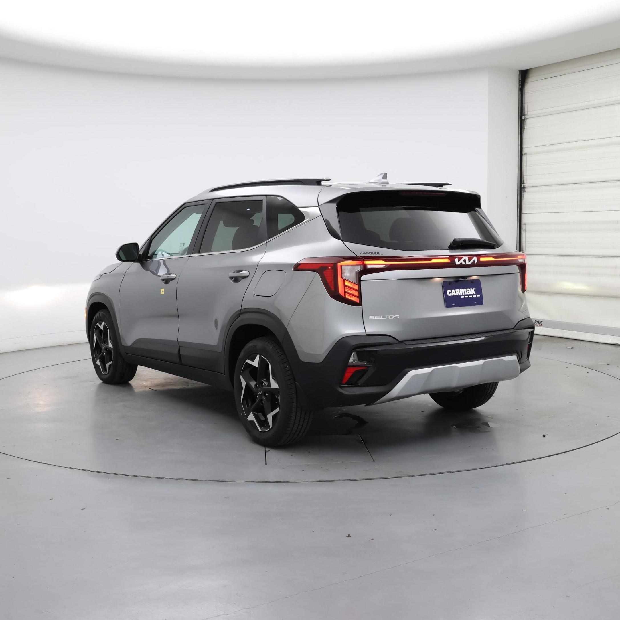 Thumbnail: 2024 Kia Seltos - 2