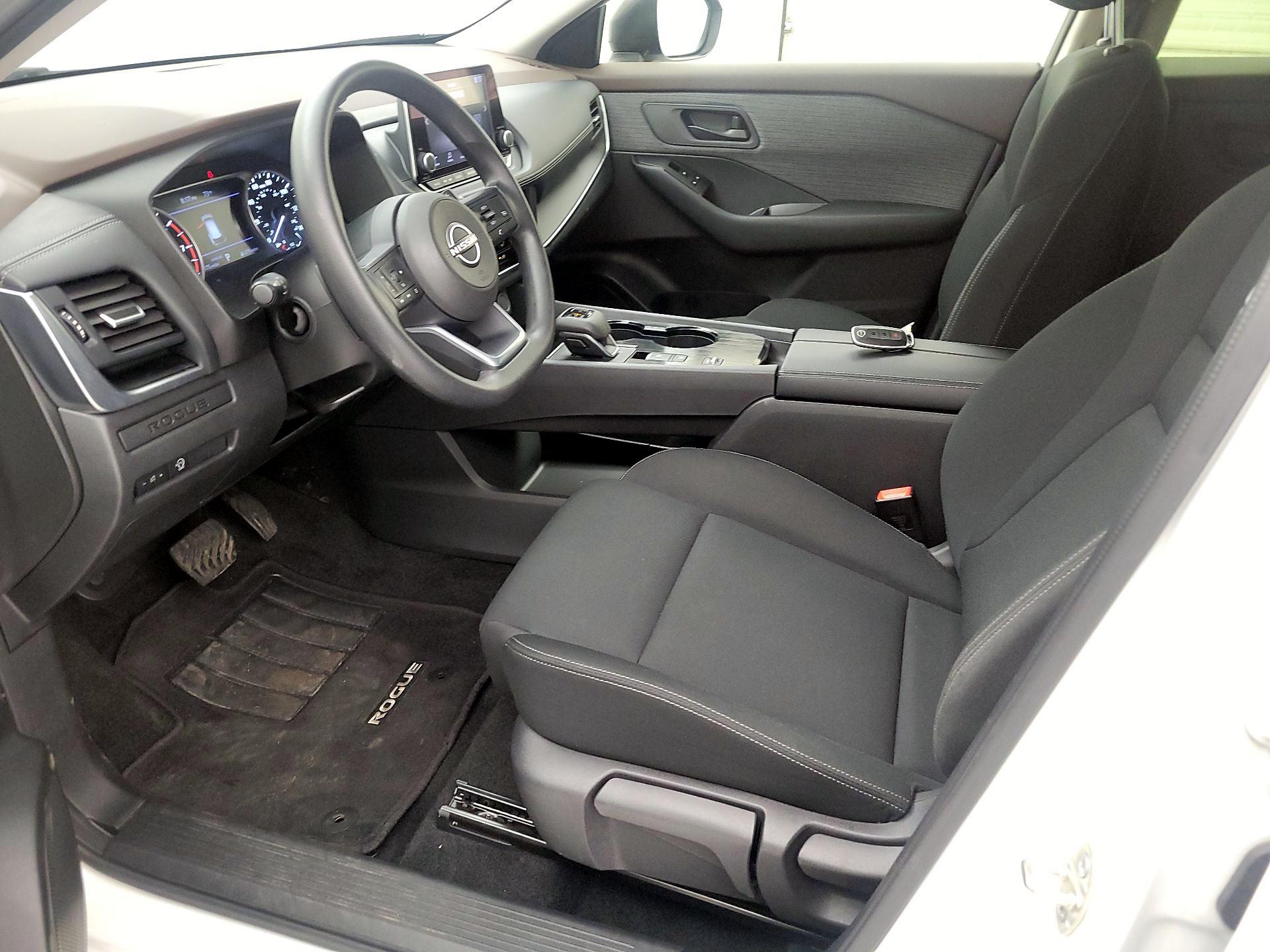 Thumbnail: 2023 Nissan Rogue - 11