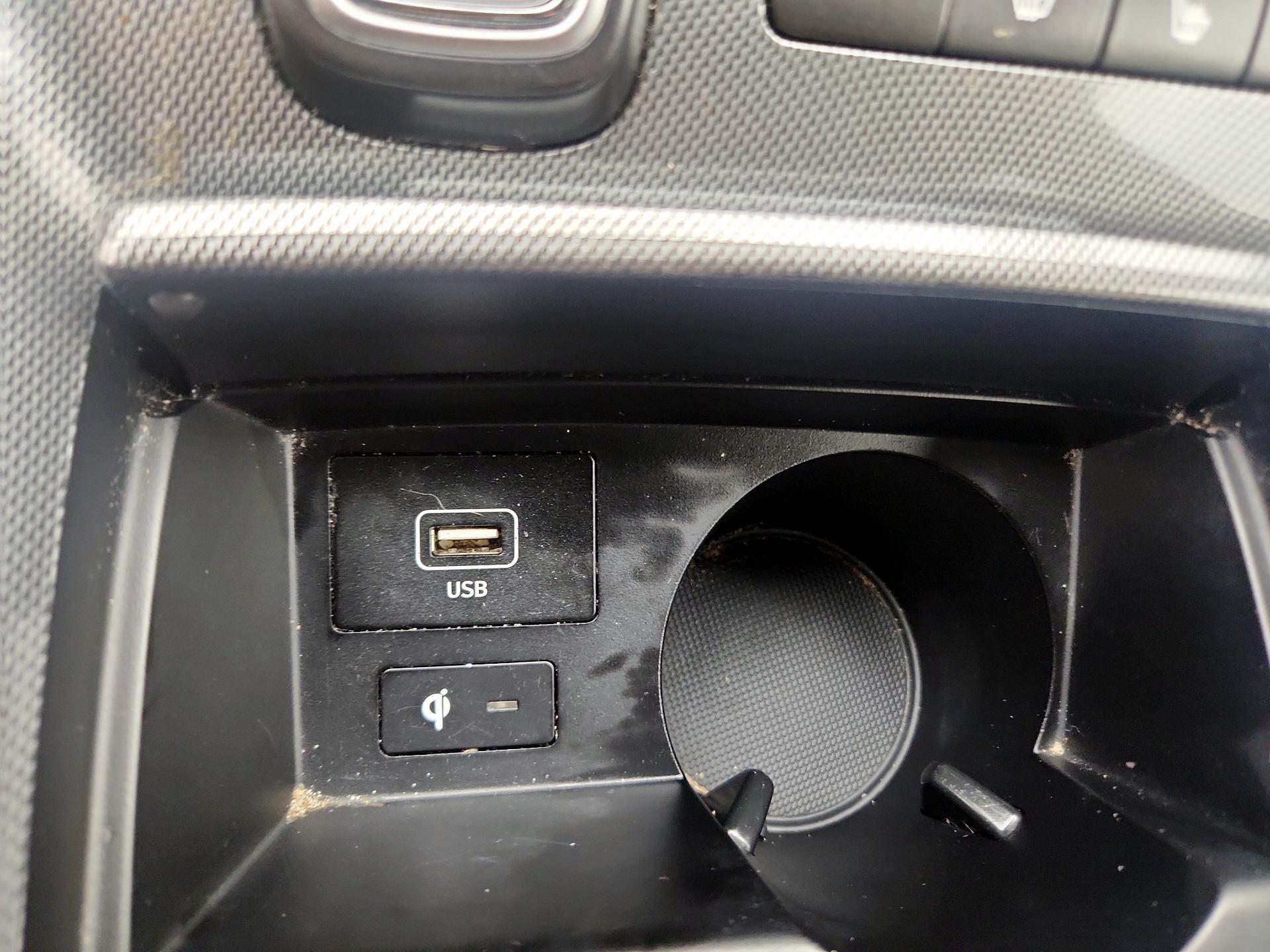 Thumbnail: 2023 Hyundai Santa Fe - 19