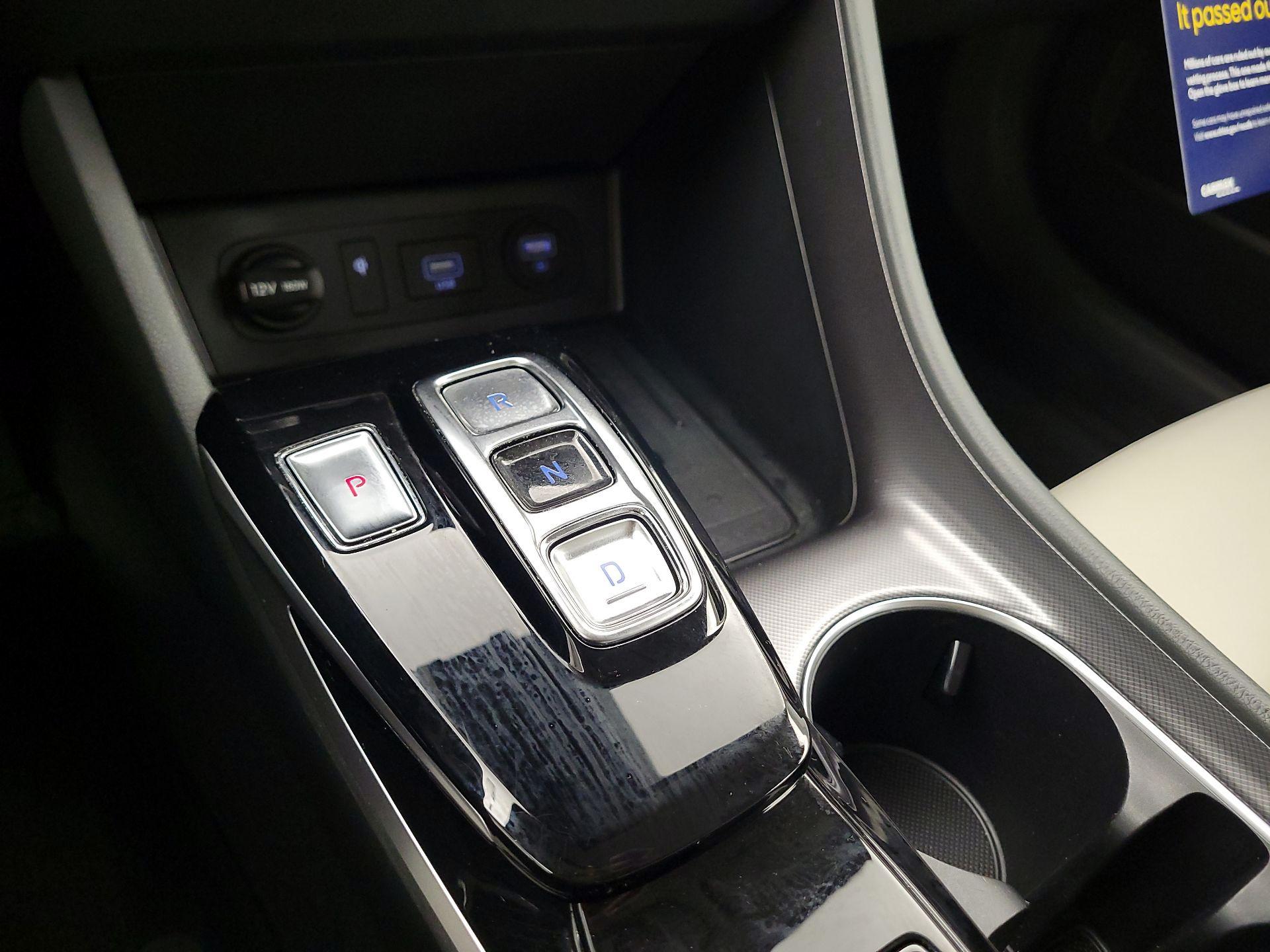 Thumbnail: 2023 Hyundai Sonata - 18