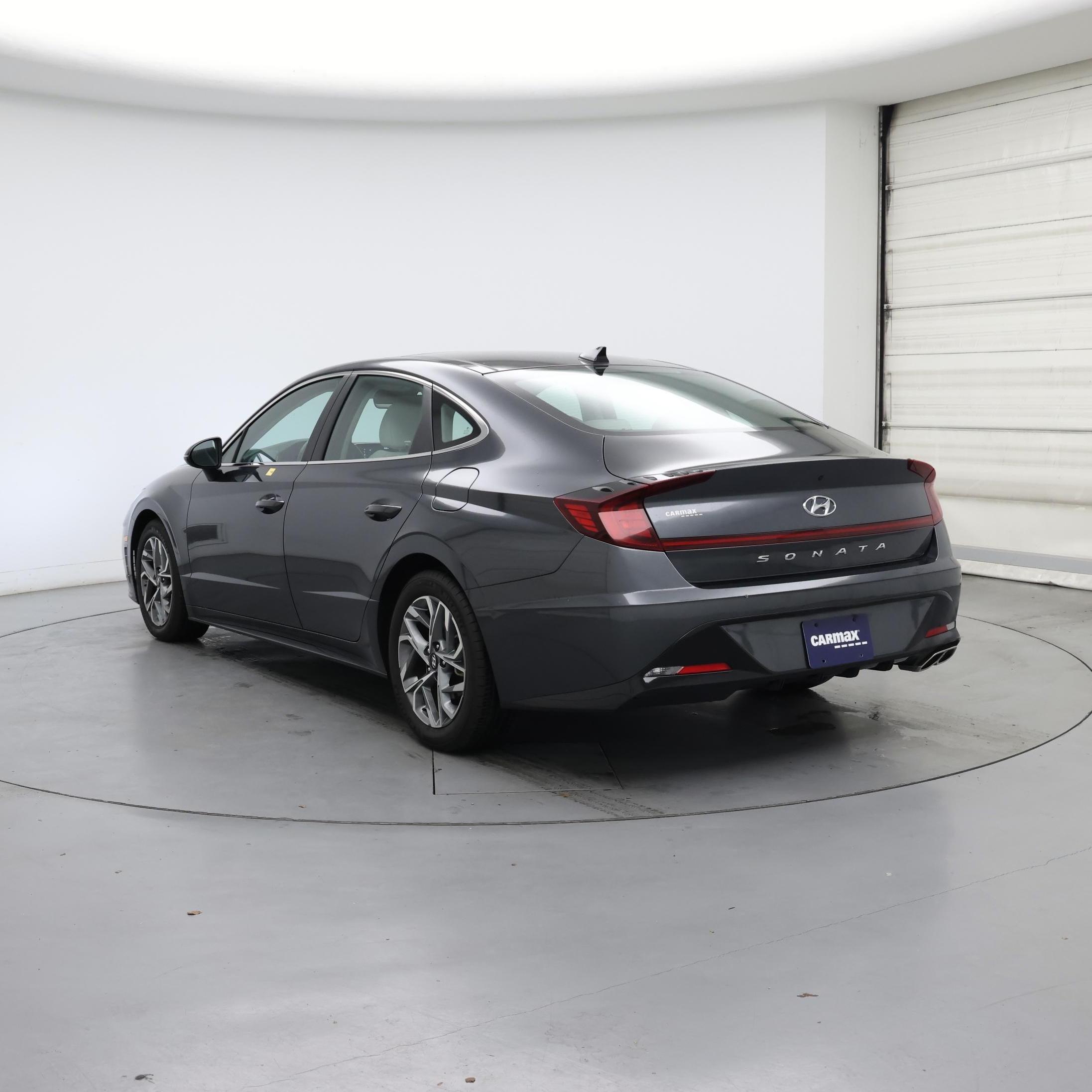 Thumbnail: 2023 Hyundai Sonata - 2