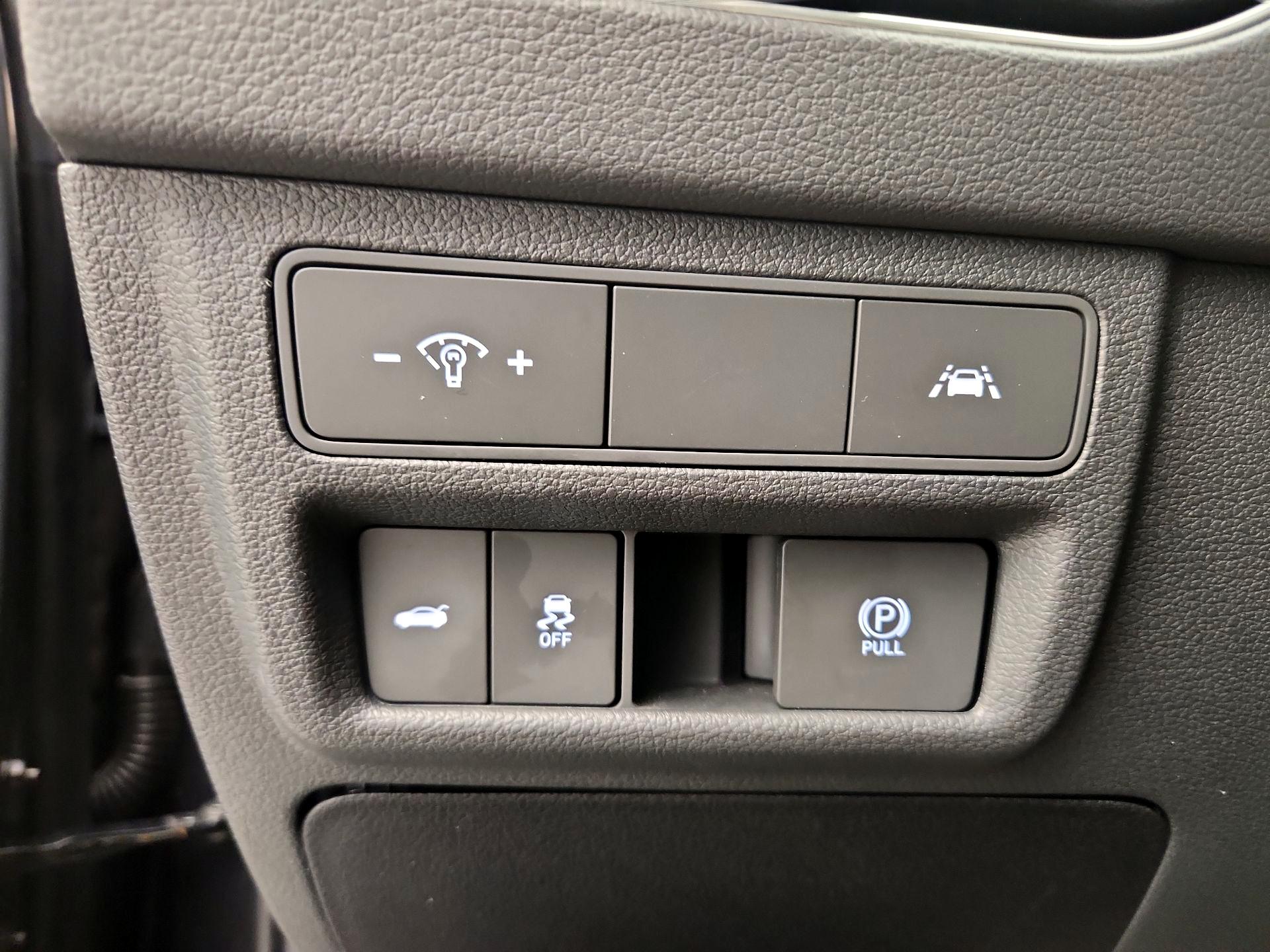 Thumbnail: 2022 Hyundai Sonata - 13