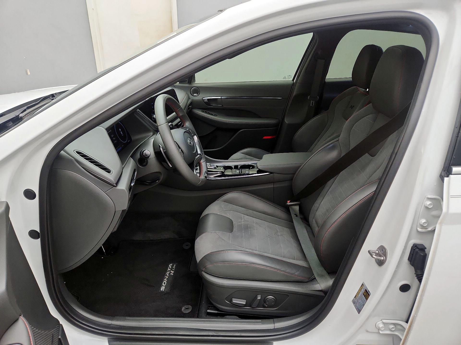 Thumbnail: 2023 Hyundai Sonata - 11