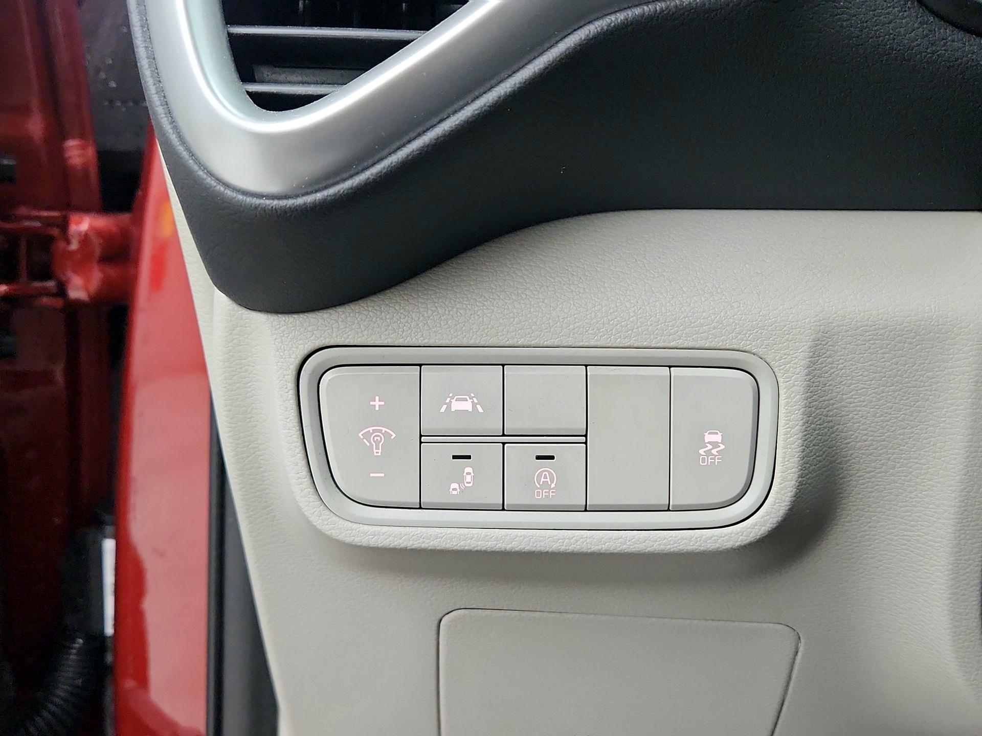 Thumbnail: 2020 Kia Soul - 13