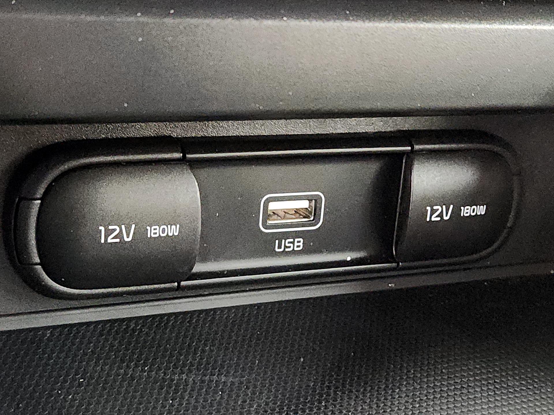 Thumbnail: 2020 Kia Soul - 18