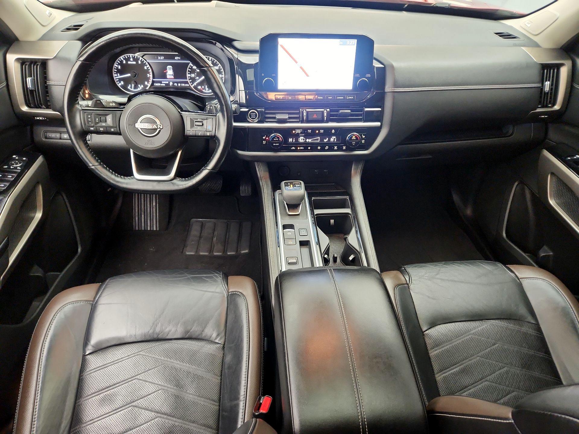 Thumbnail: 2022 Nissan Pathfinder - 9