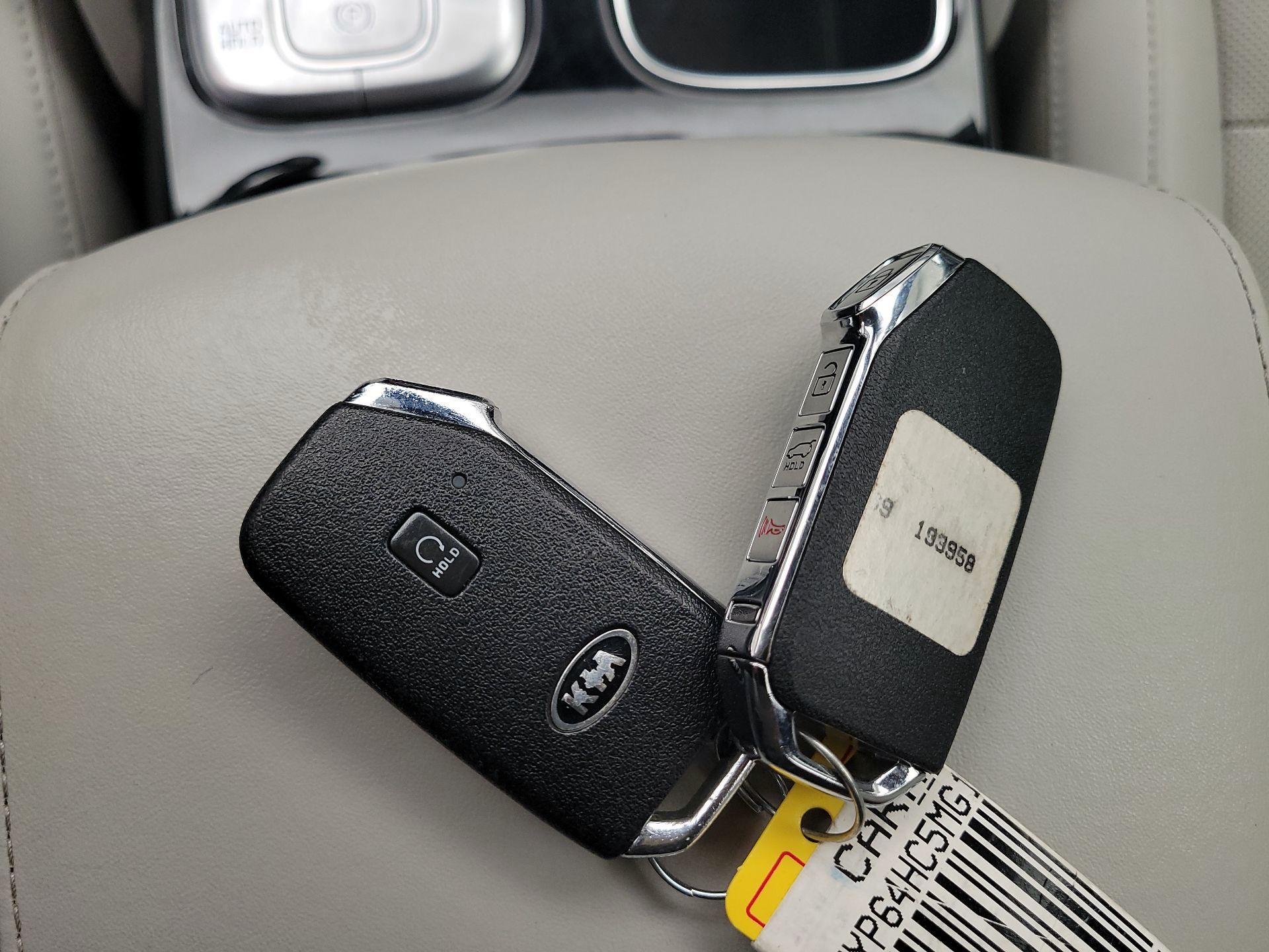 Thumbnail: 2021 Kia Telluride - 18