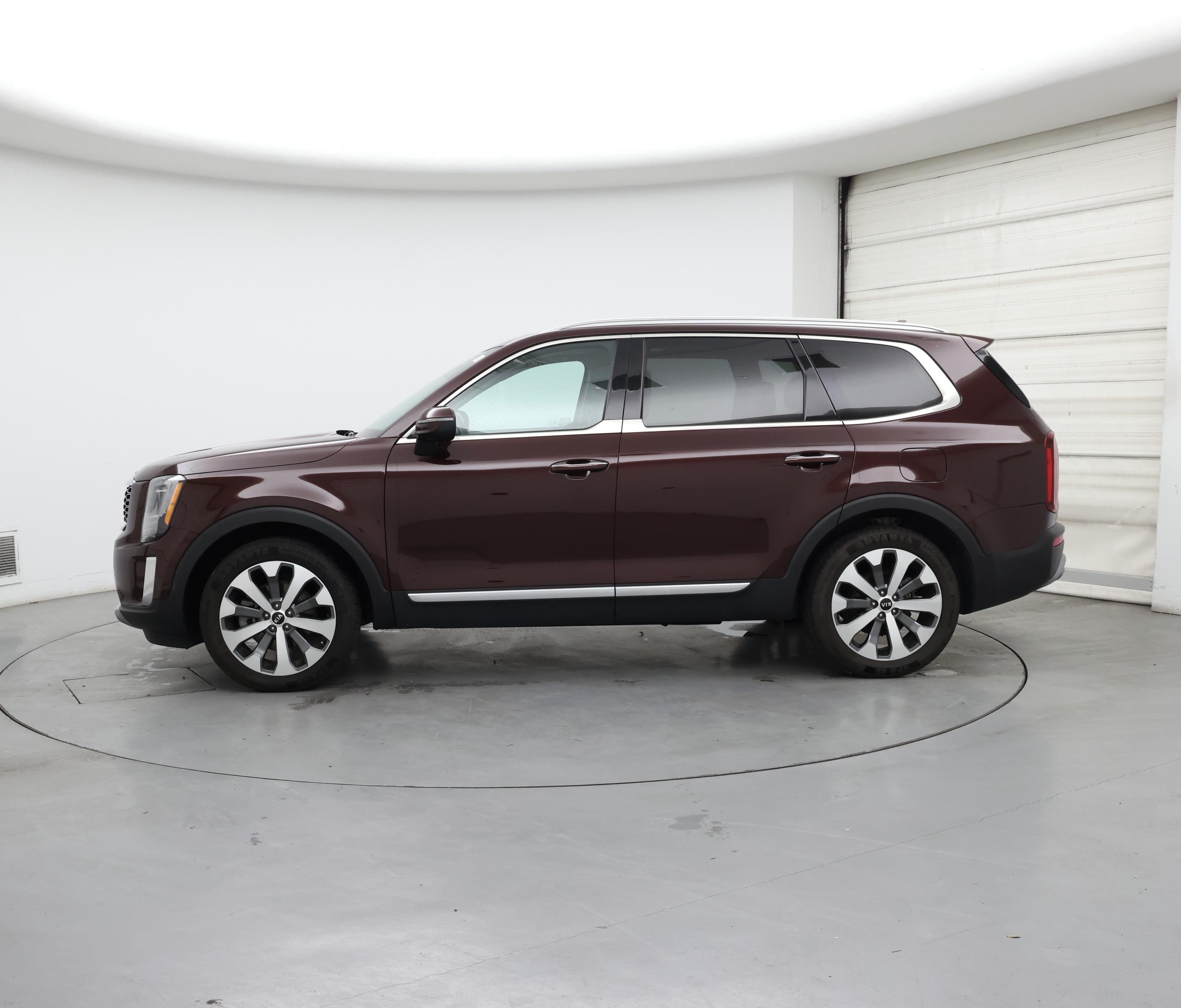 Thumbnail: 2021 Kia Telluride - 3
