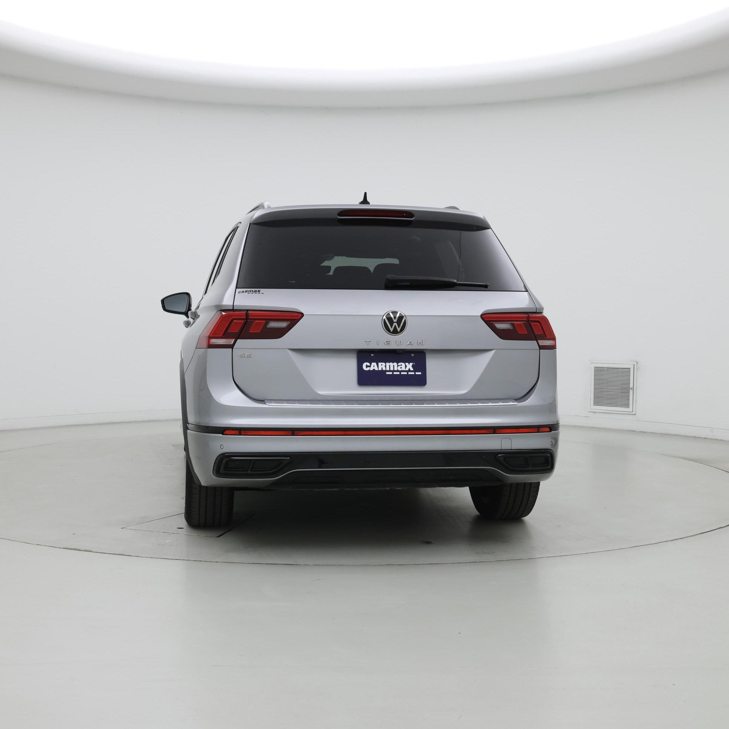 Thumbnail: 2022 Volkswagen Tiguan - 6