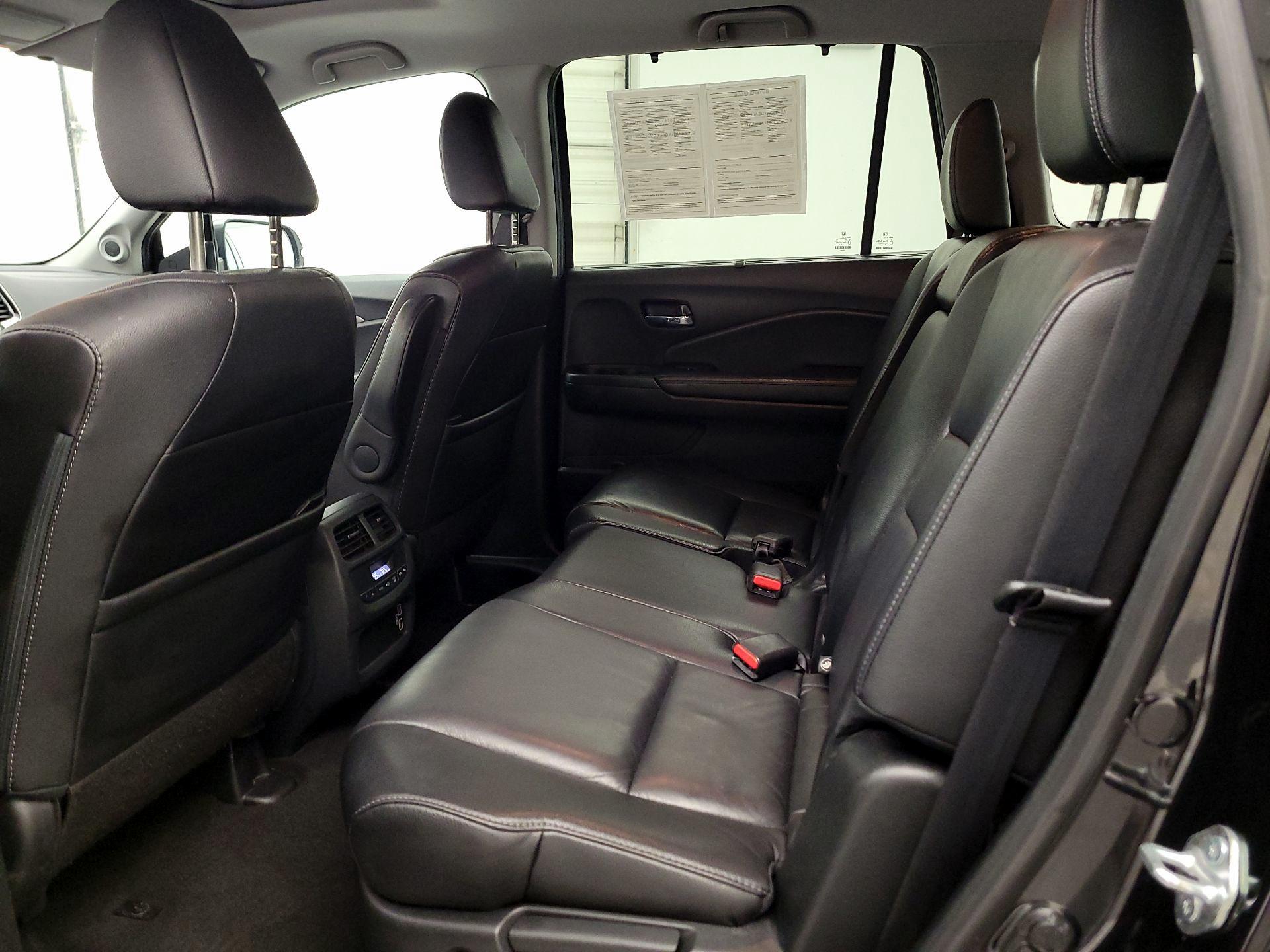 Thumbnail: 2022 Honda Pilot - 19