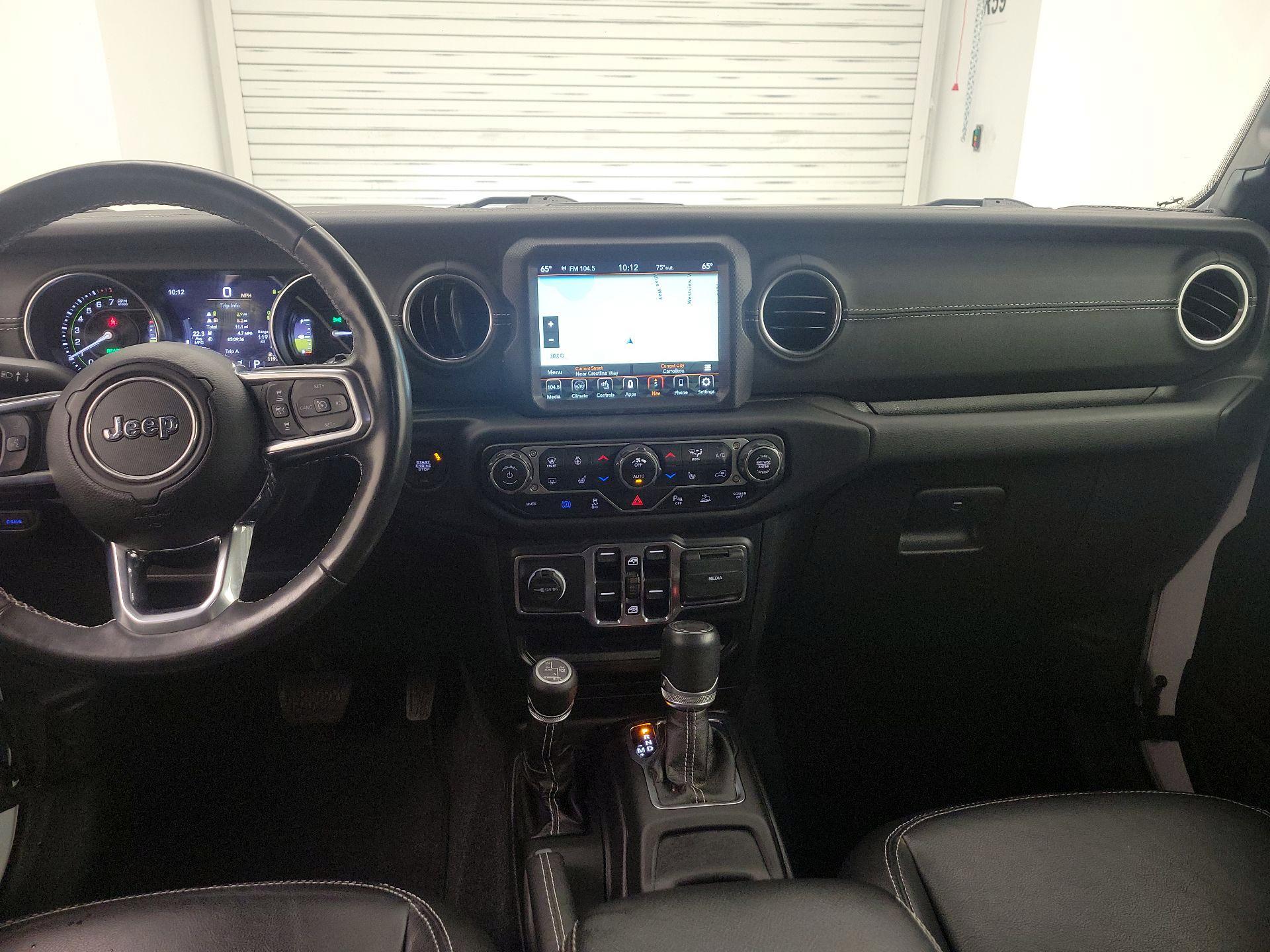 Thumbnail: 2021 Jeep Wrangler - 9