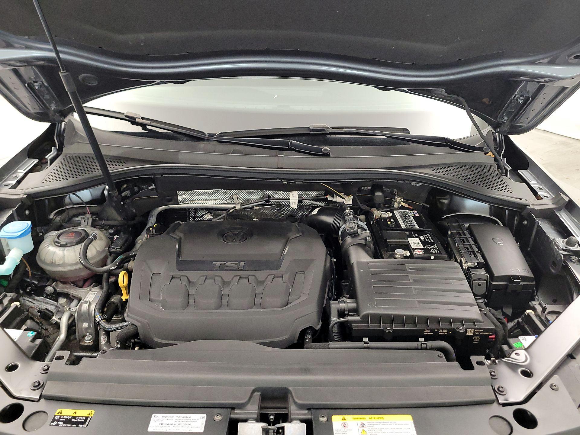 Thumbnail: 2023 Volkswagen Tiguan - 17