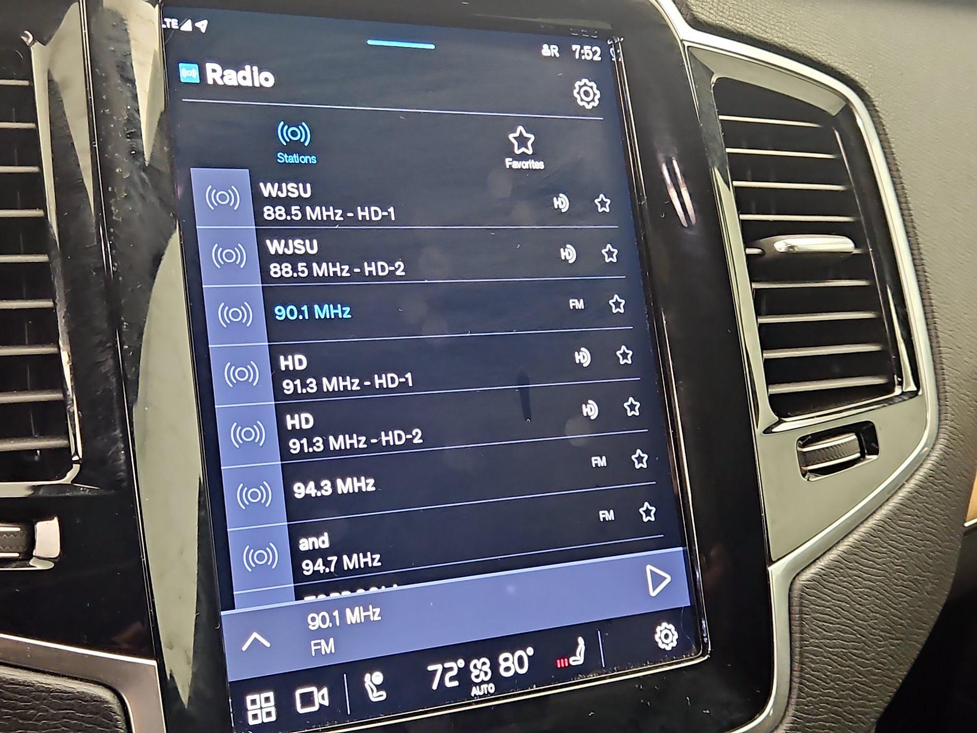 Thumbnail: 2023 Volvo XC90 - 16